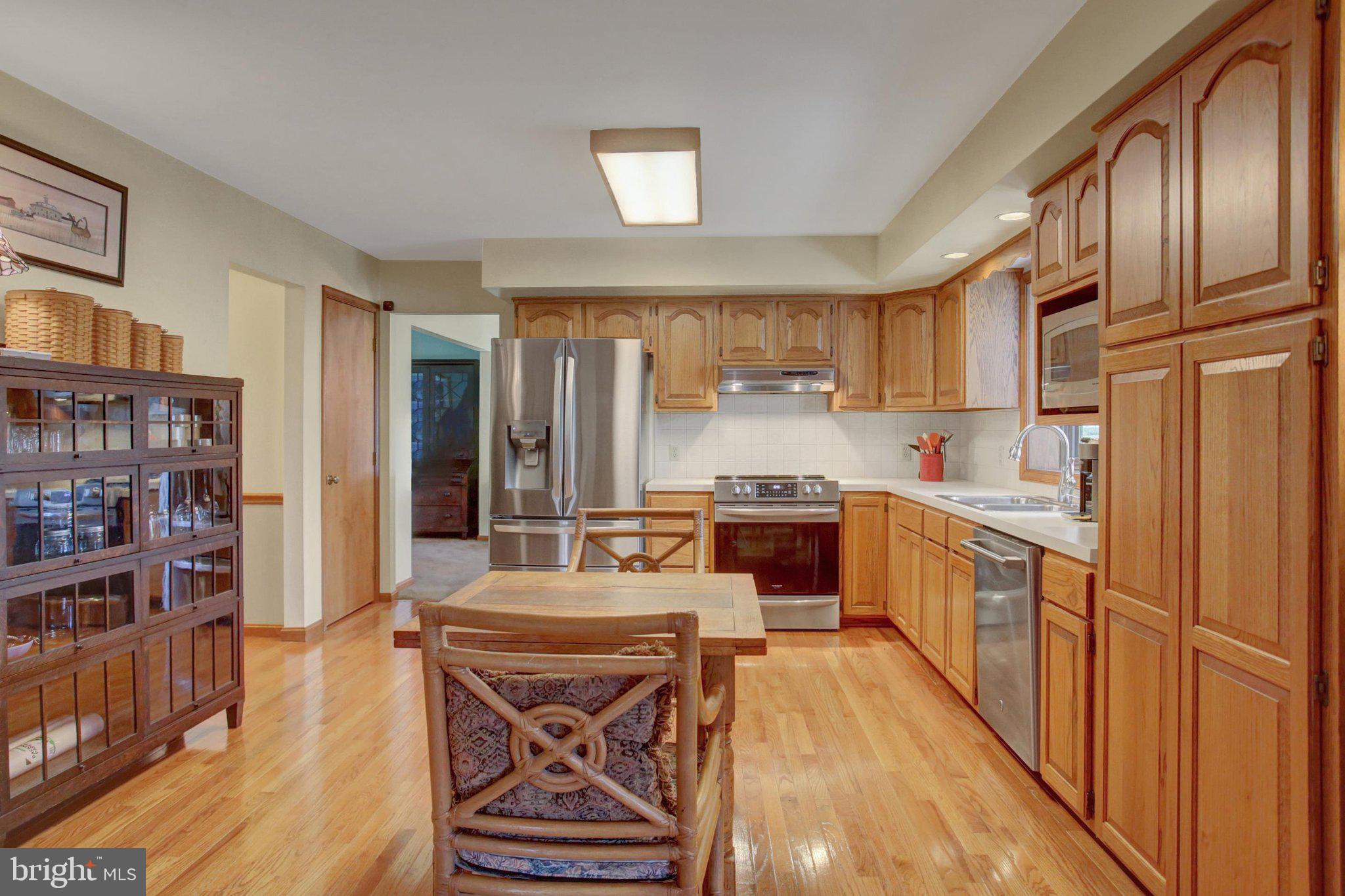 WINDSOR RIDGE - Residential