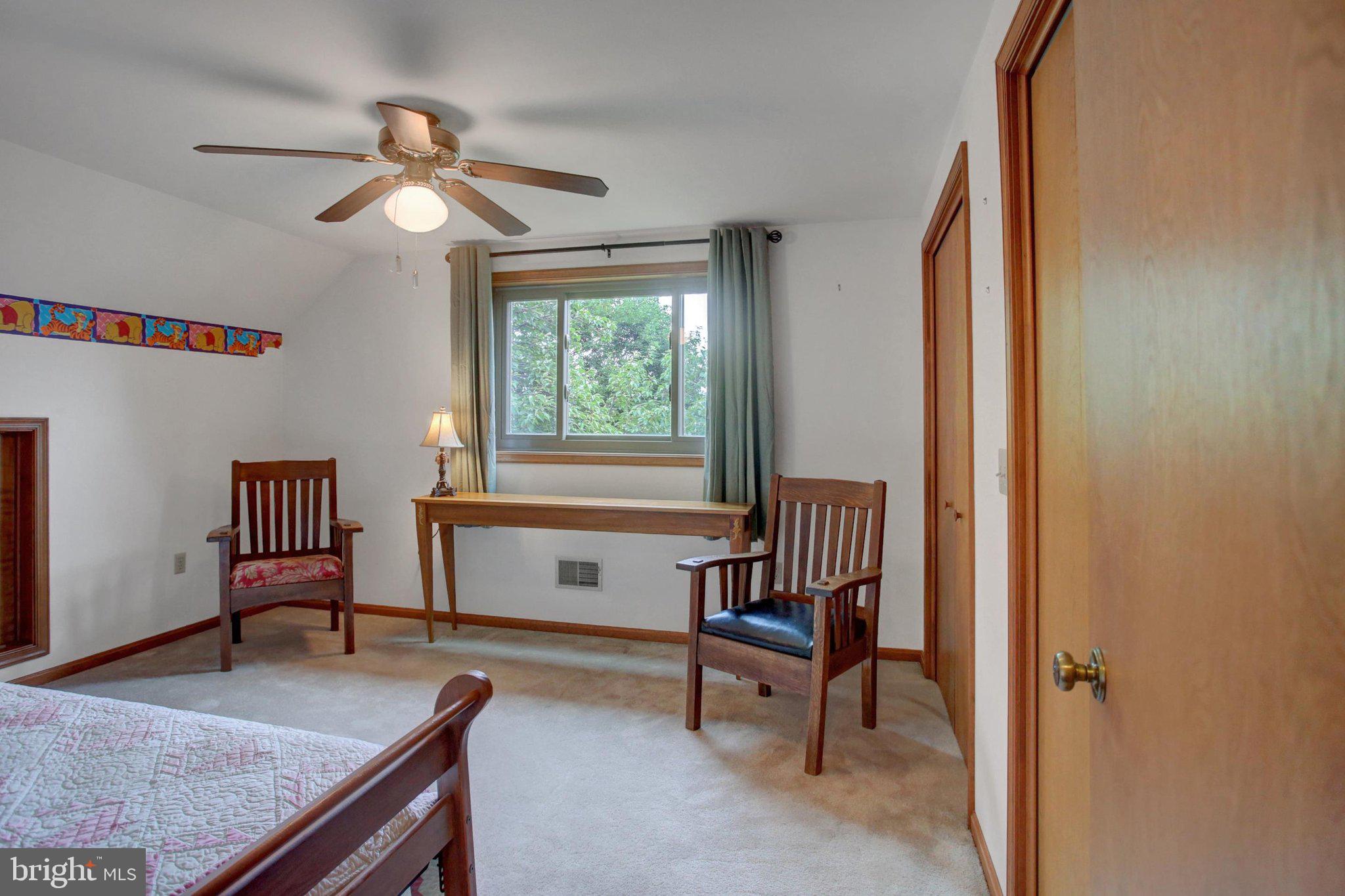WINDSOR RIDGE - Residential