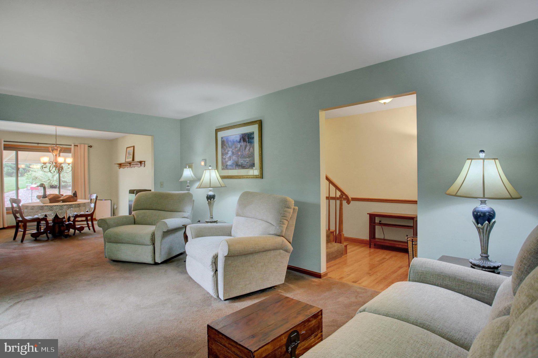 WINDSOR RIDGE - Residential