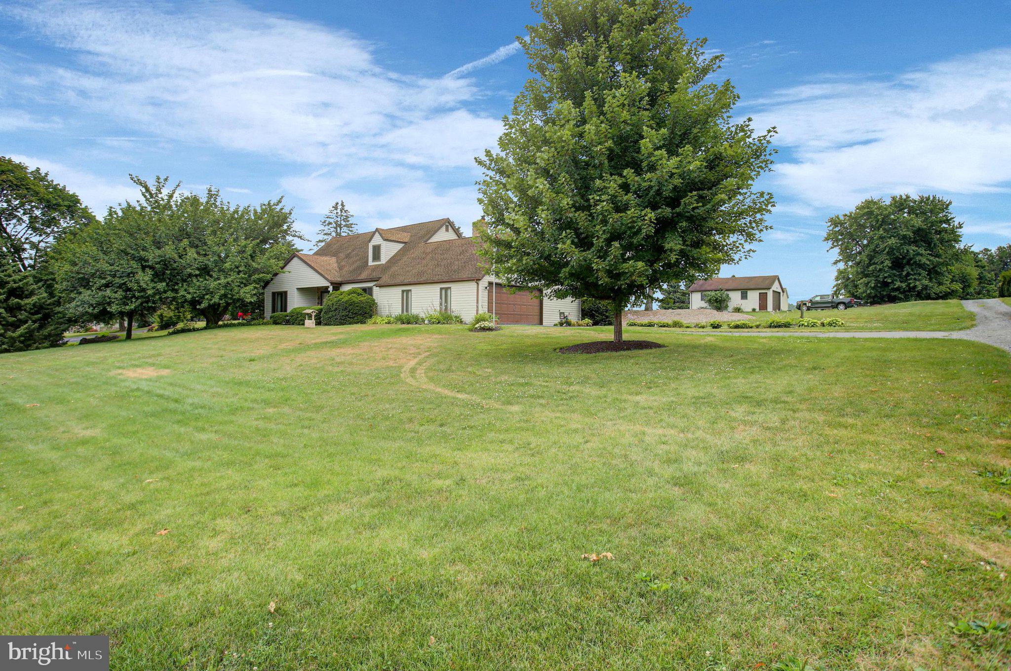 WINDSOR RIDGE - Residential