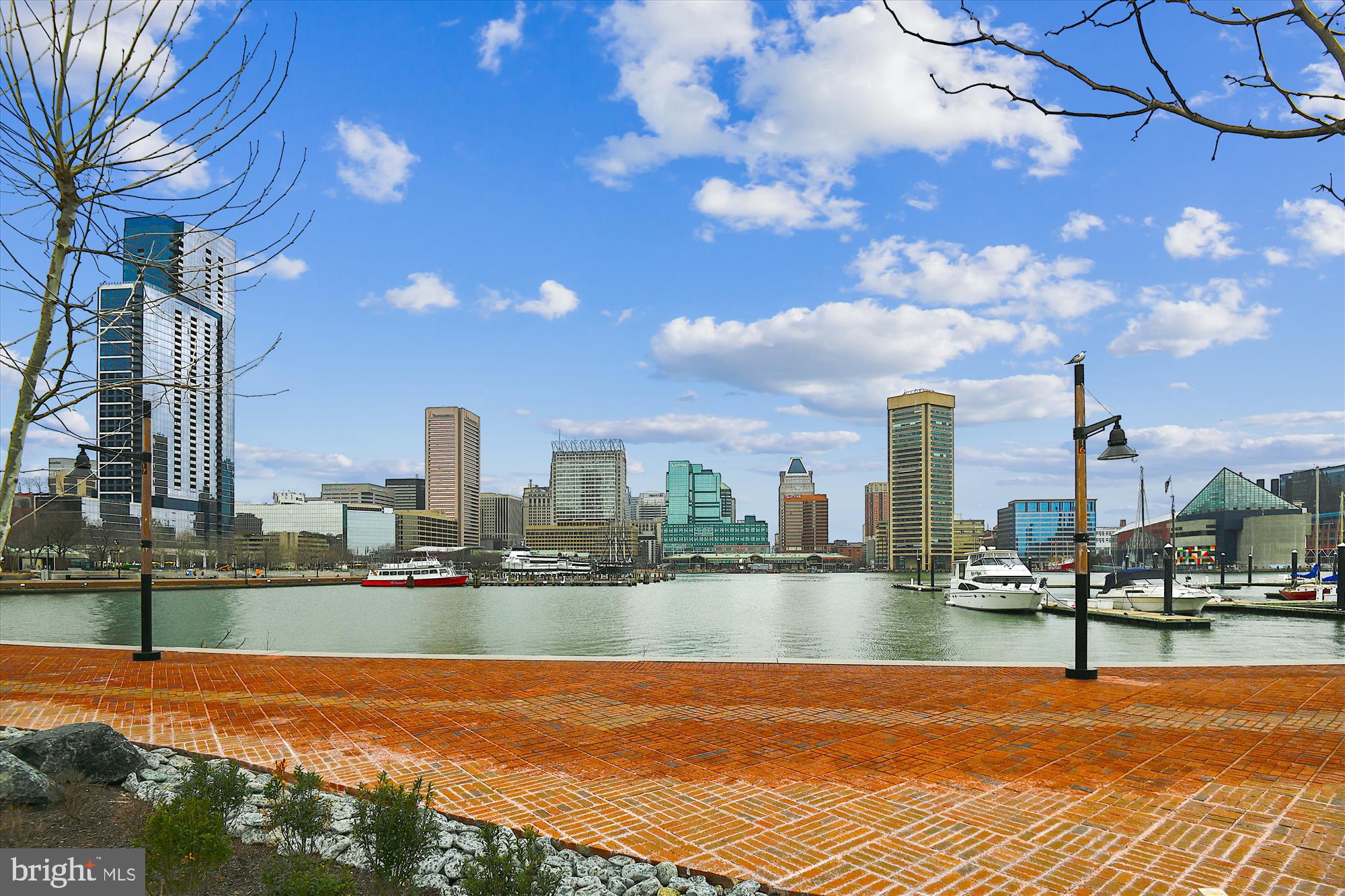 HARBOR EAST - Residential