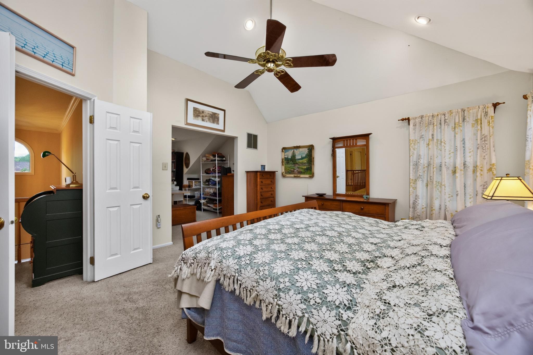 COLLEGEVILLE CROSS - Residential