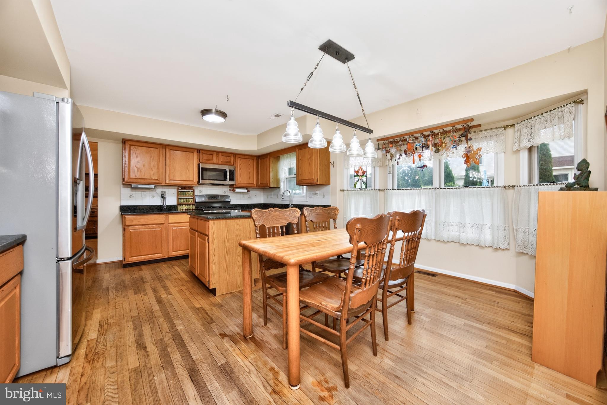 COLLEGEVILLE CROSS - Residential