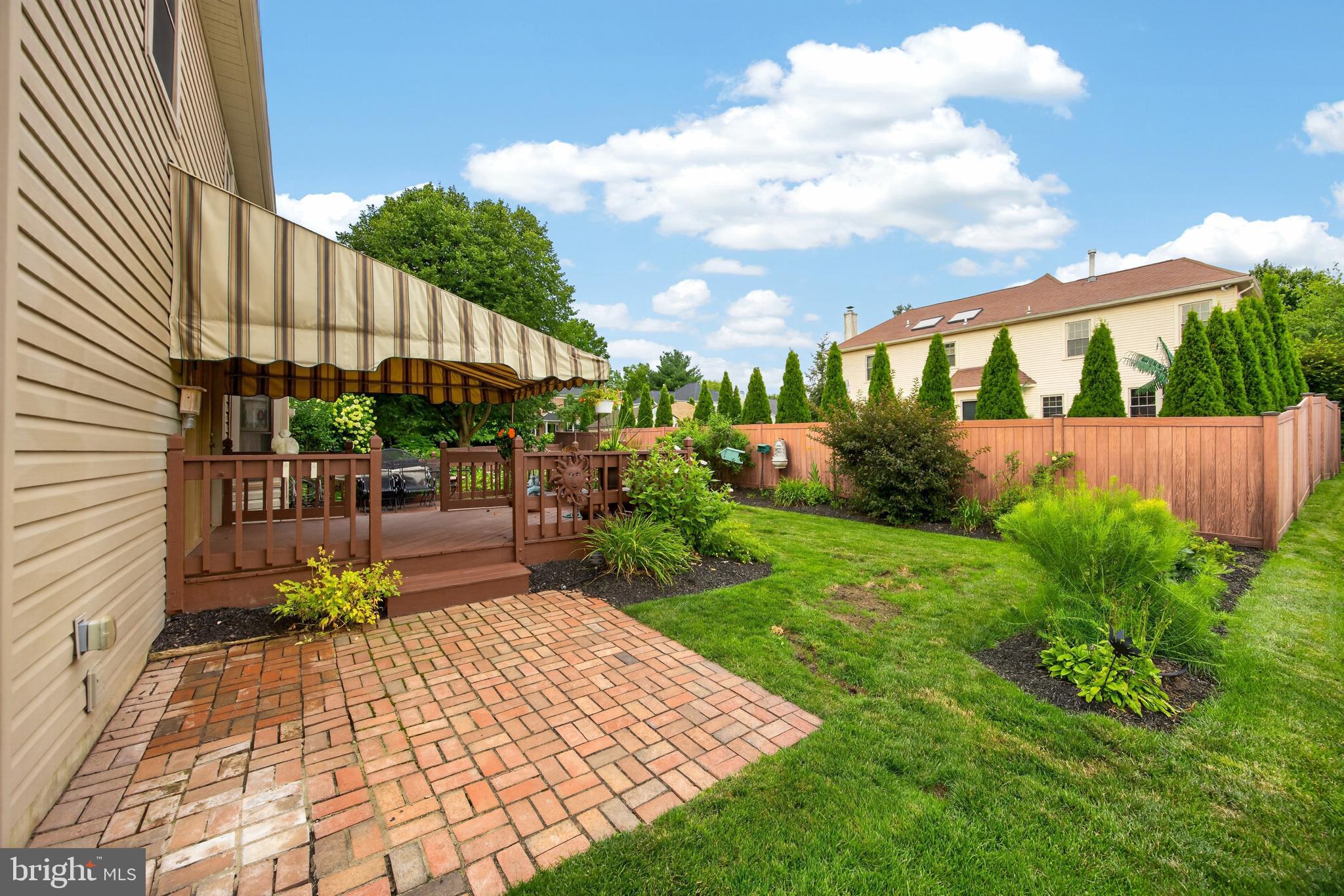 COLLEGEVILLE CROSS - Residential