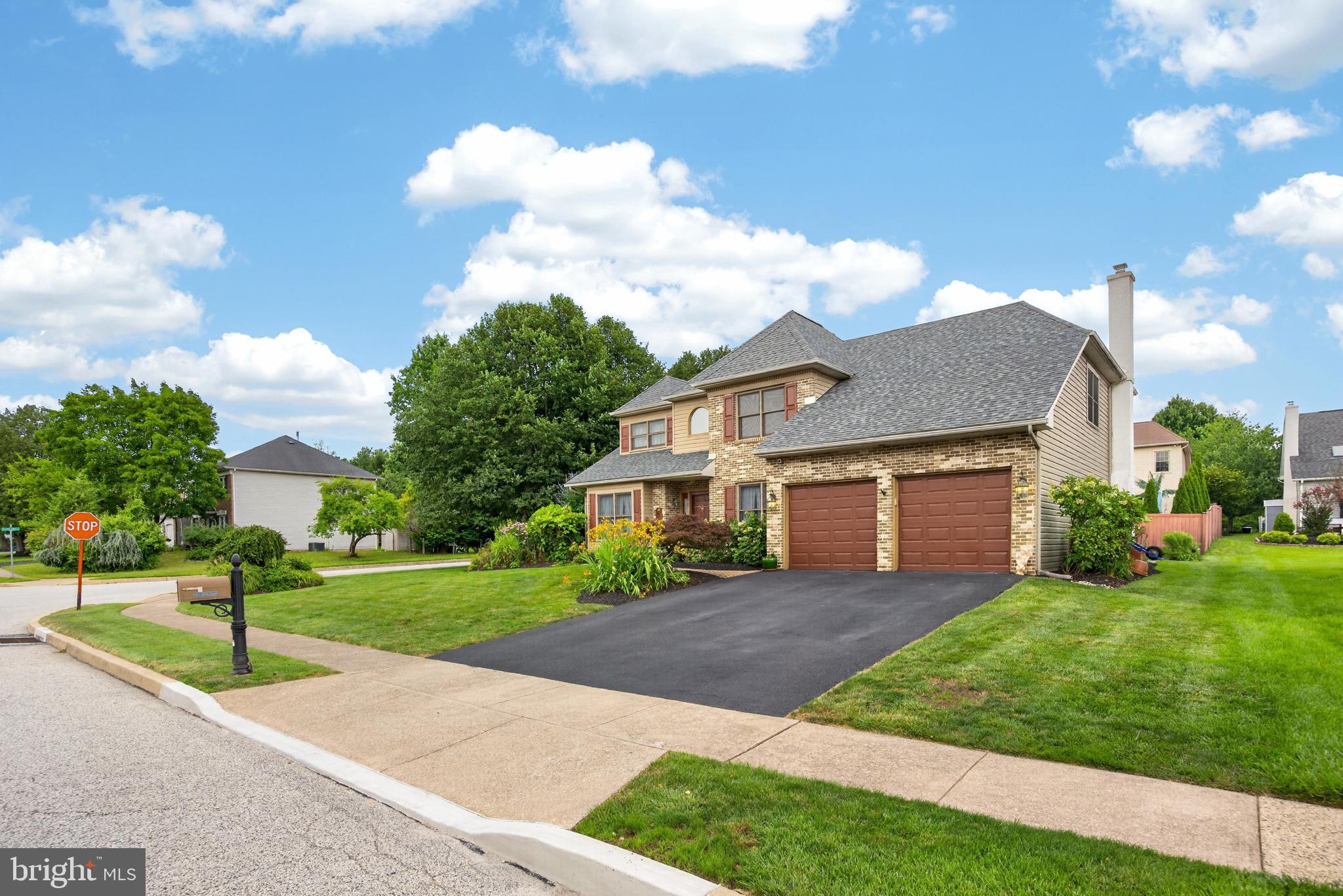 COLLEGEVILLE CROSS - Residential