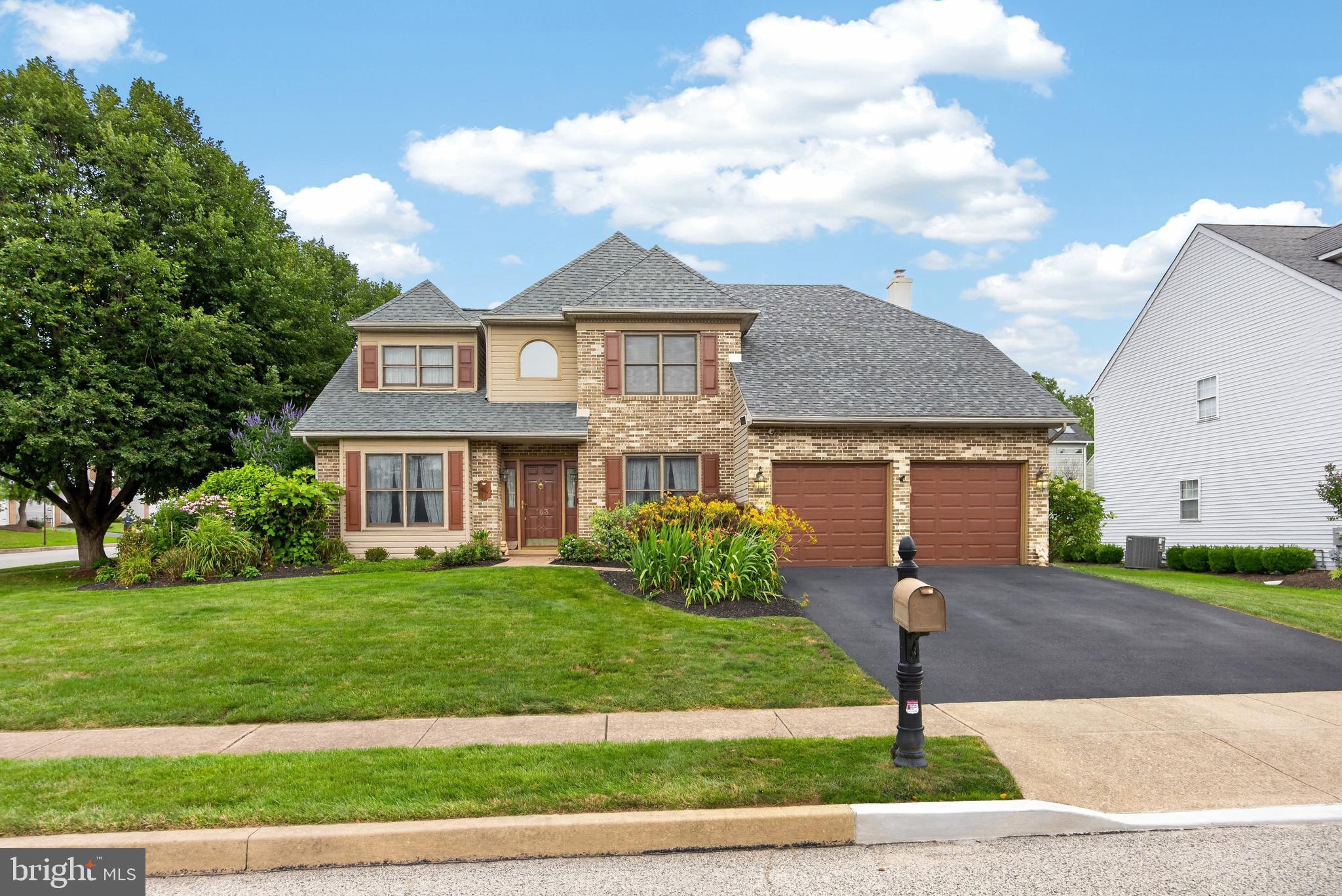 COLLEGEVILLE CROSS - Residential