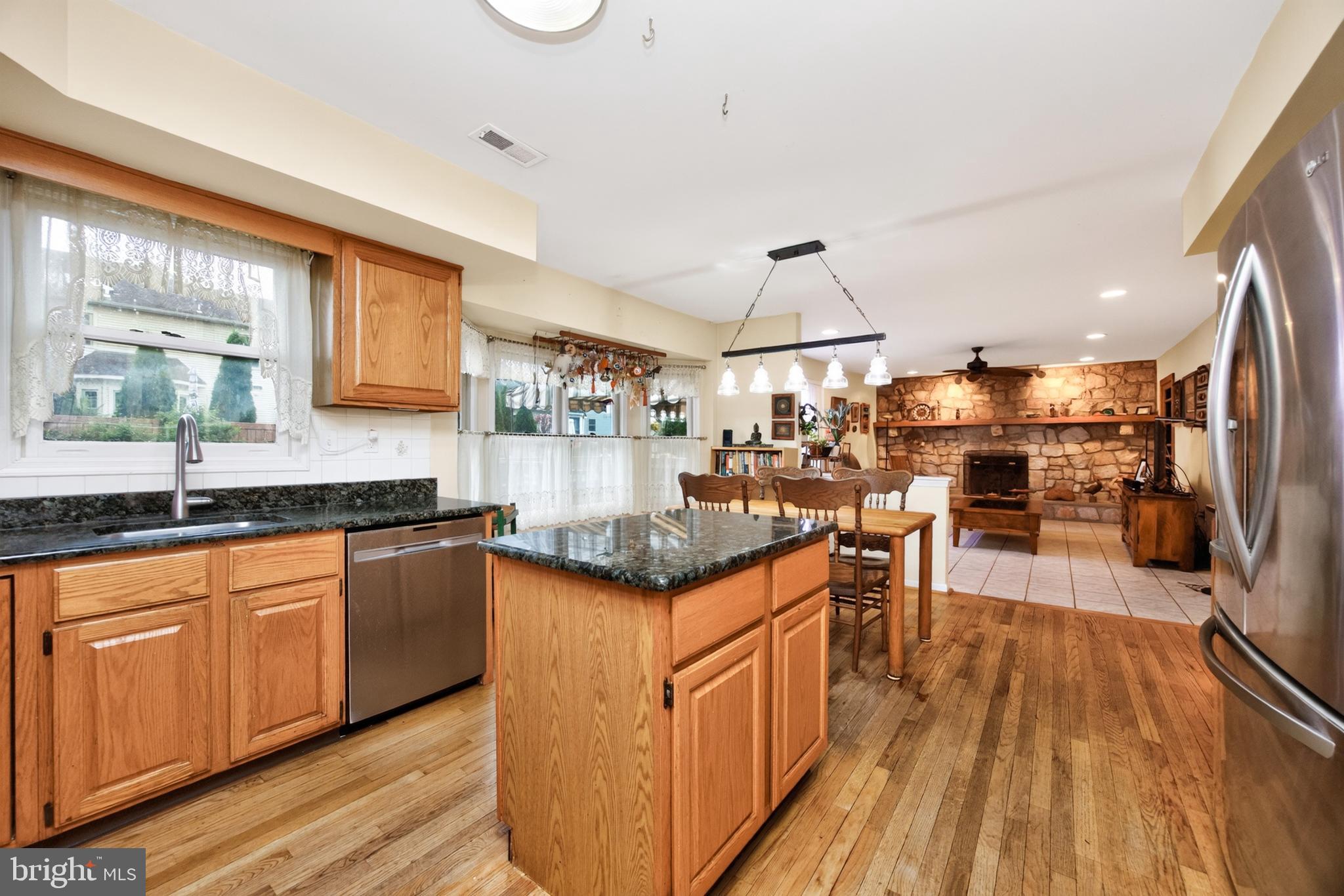 COLLEGEVILLE CROSS - Residential