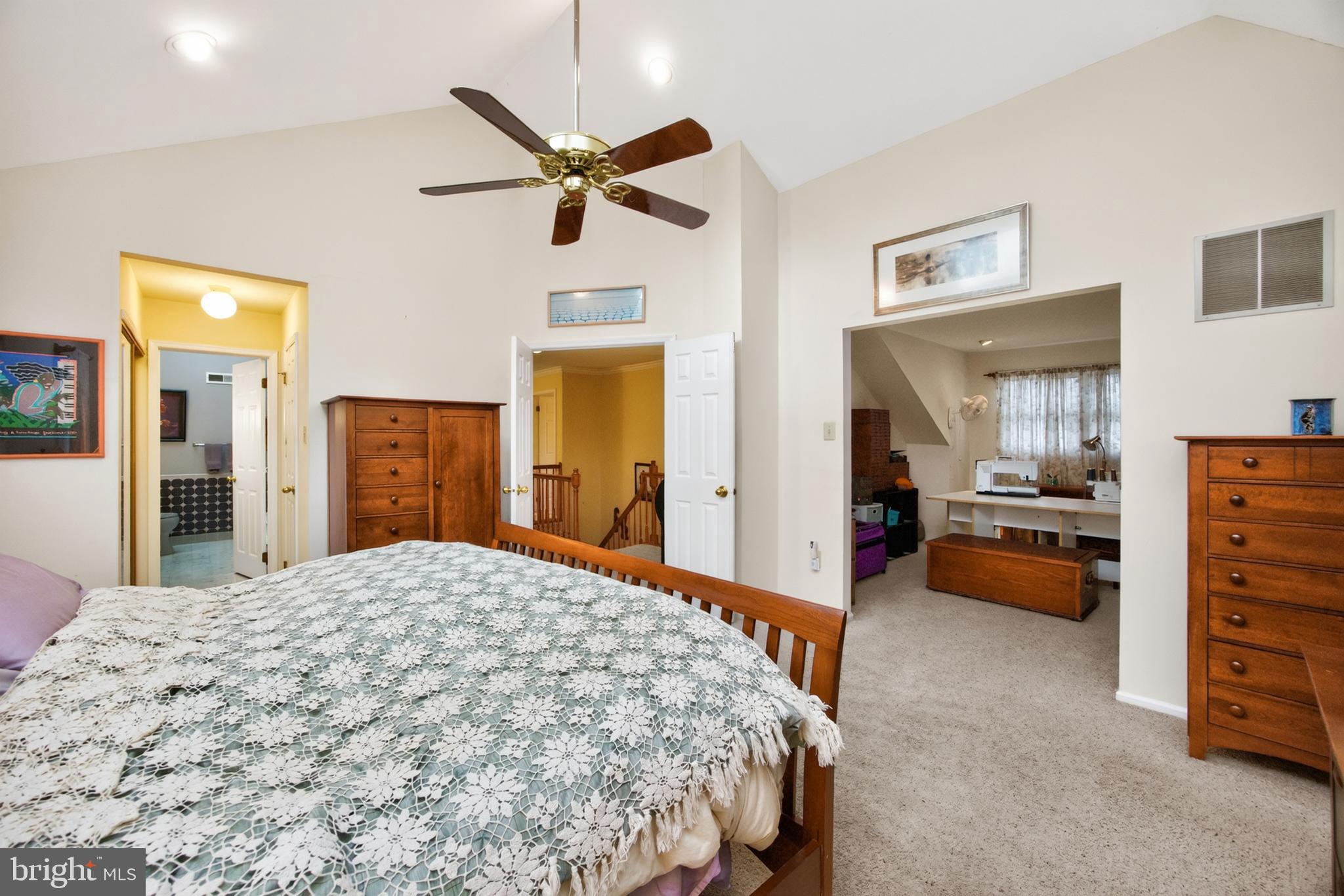 COLLEGEVILLE CROSS - Residential