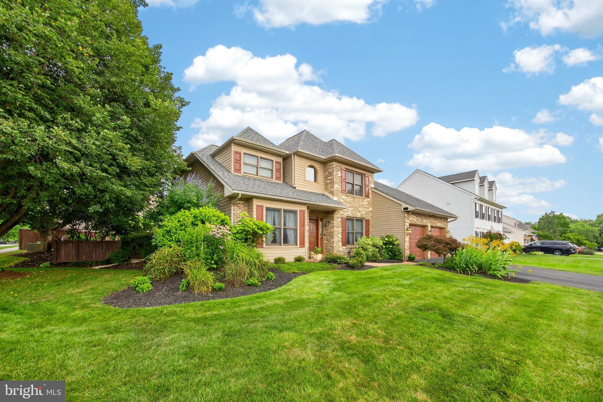 COLLEGEVILLE CROSS - Residential