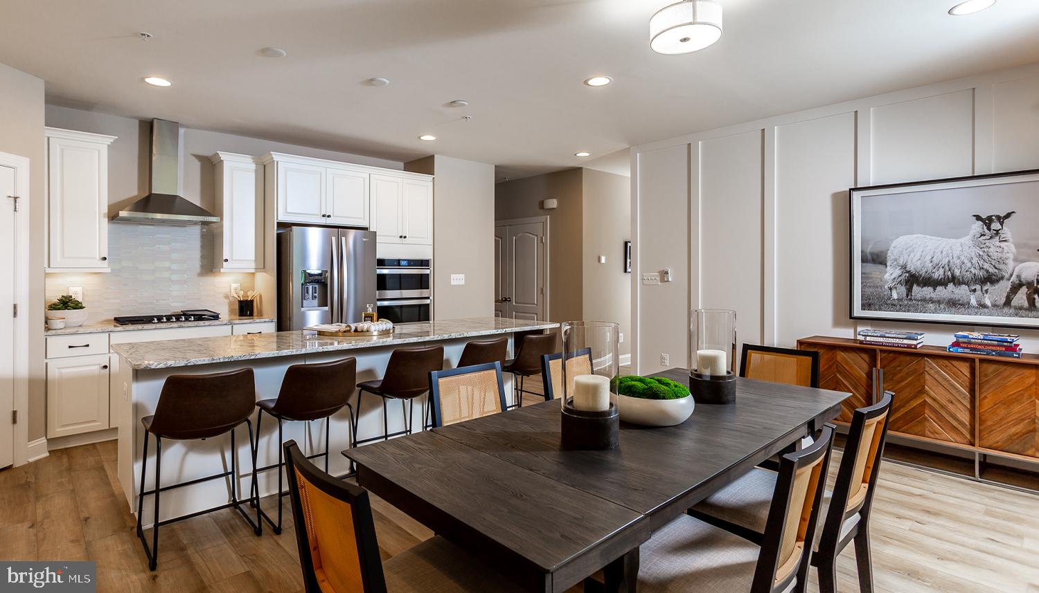ROSEHILL MANOR - Residential