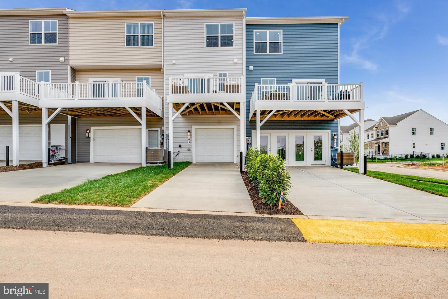 RED CLOVER MEADOWS - Residential