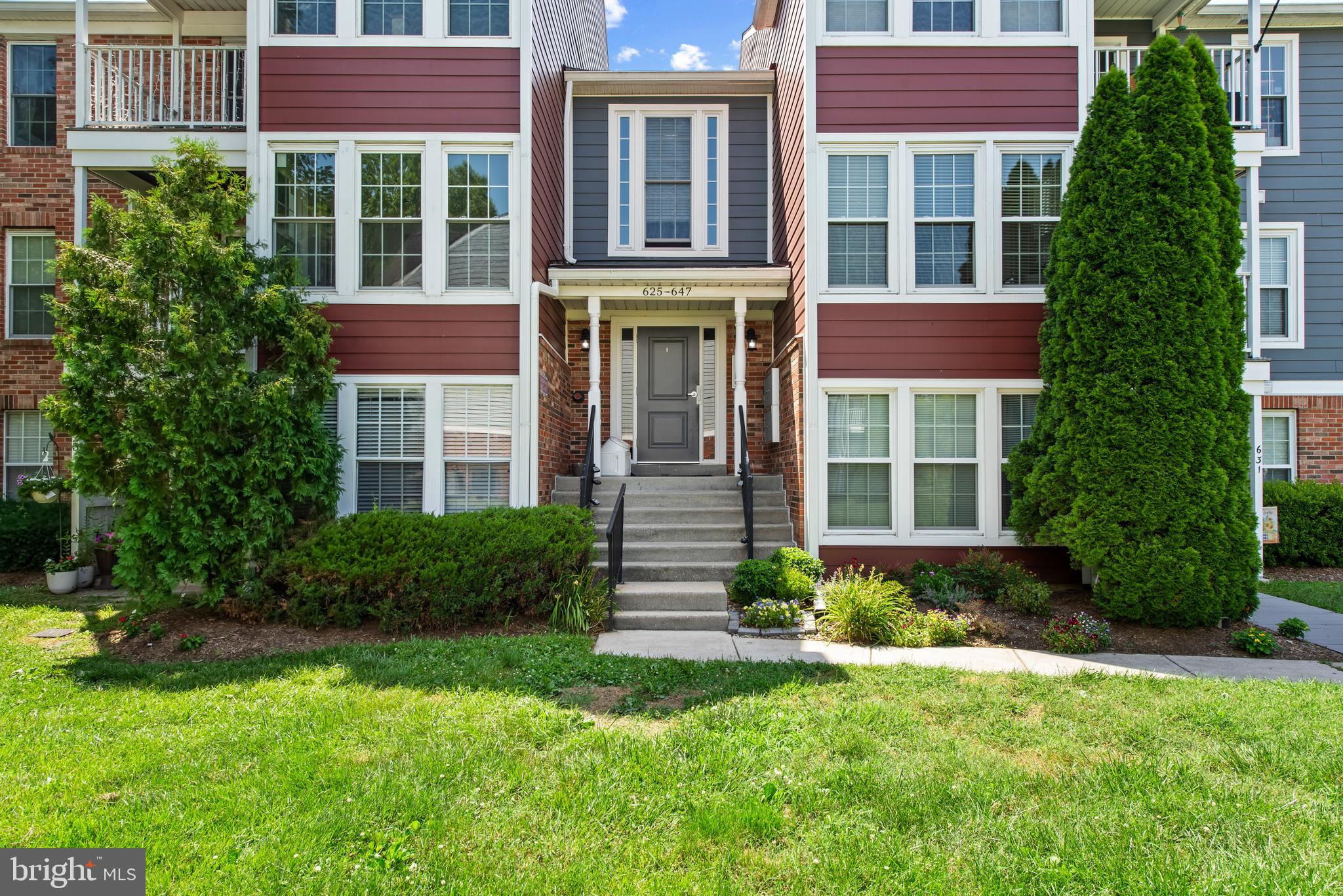 DEERFIELD - Residential