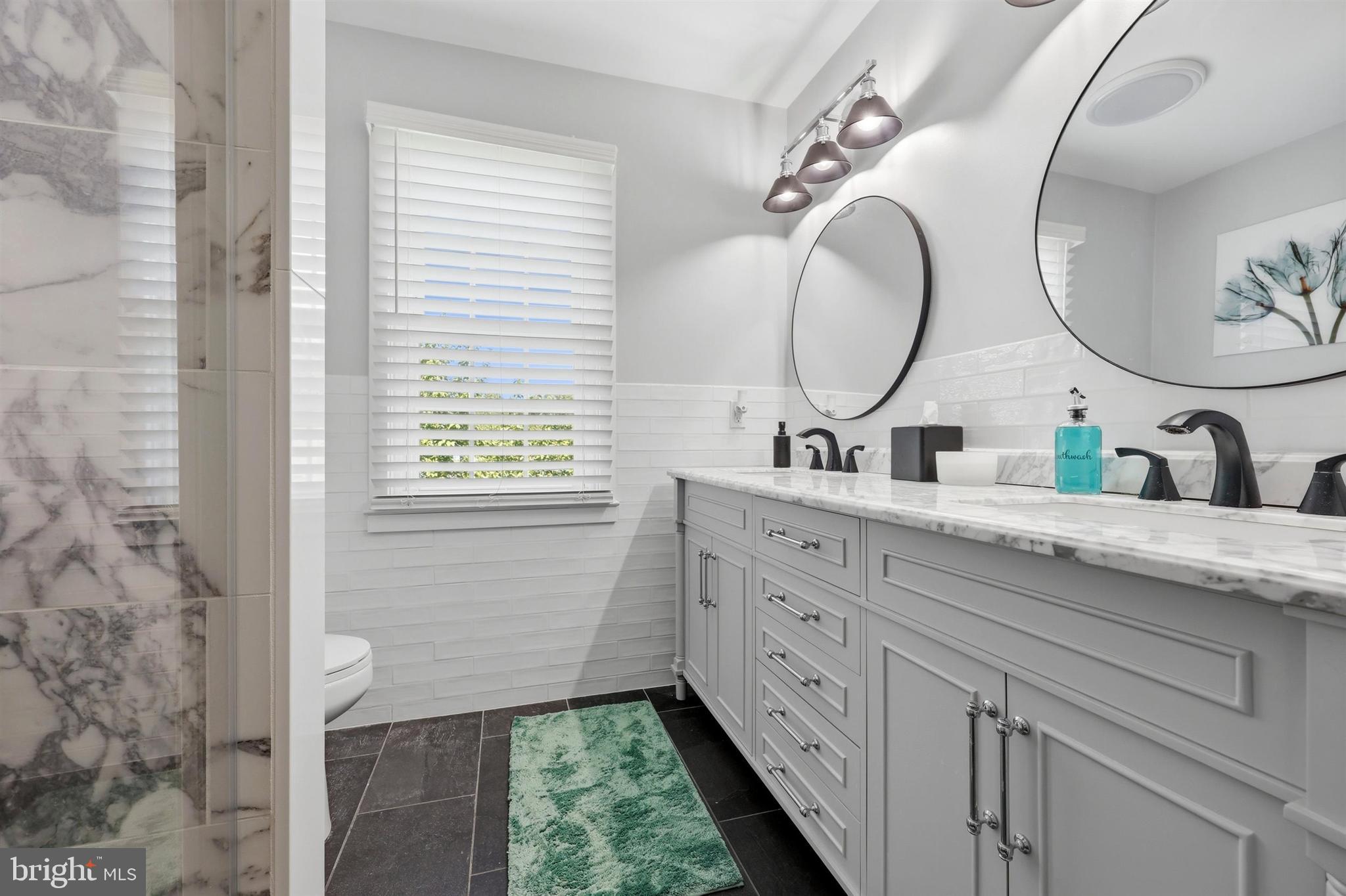 GREENHILL TERRACE - Residential