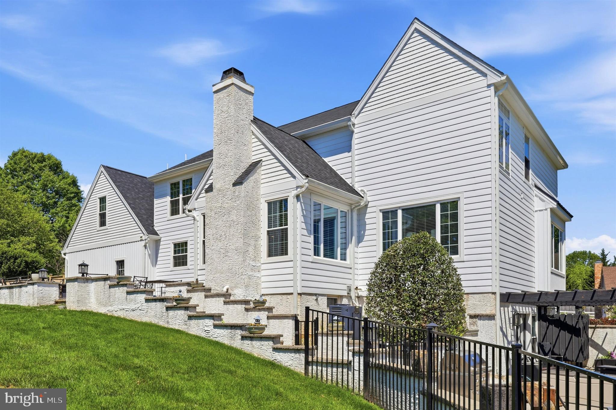 GREENHILL TERRACE - Residential