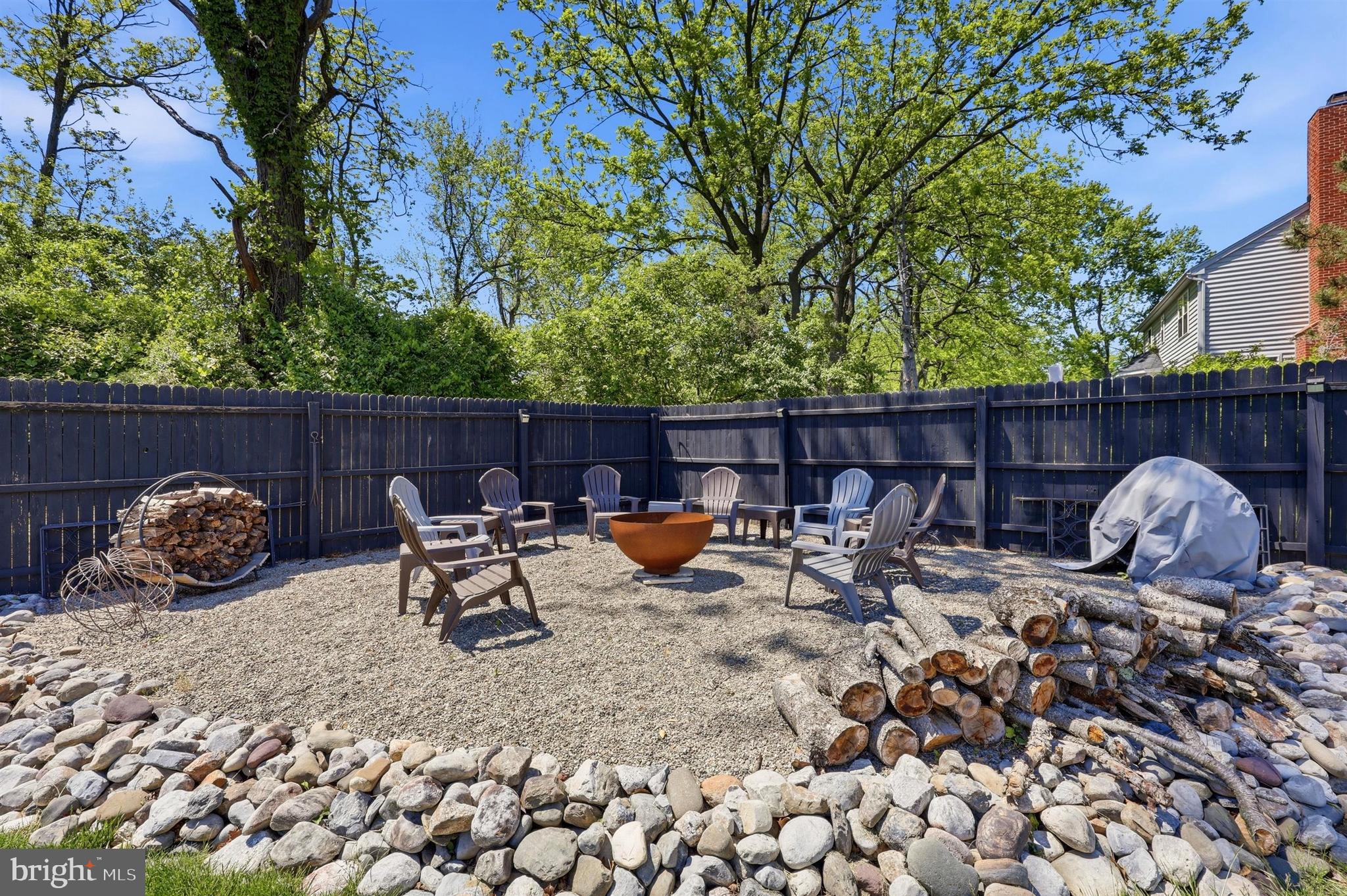 GREENHILL TERRACE - Residential