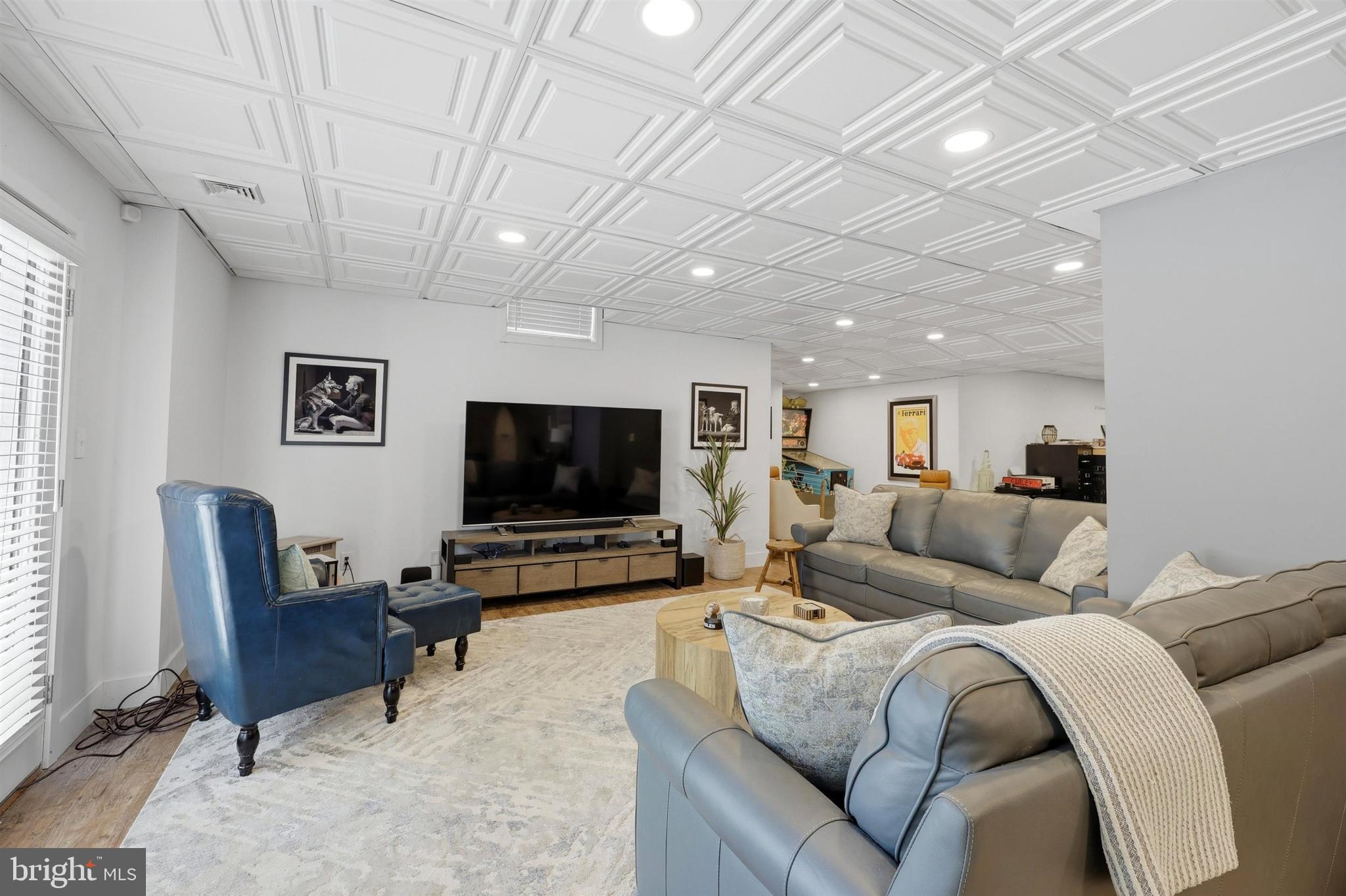 GREENHILL TERRACE - Residential