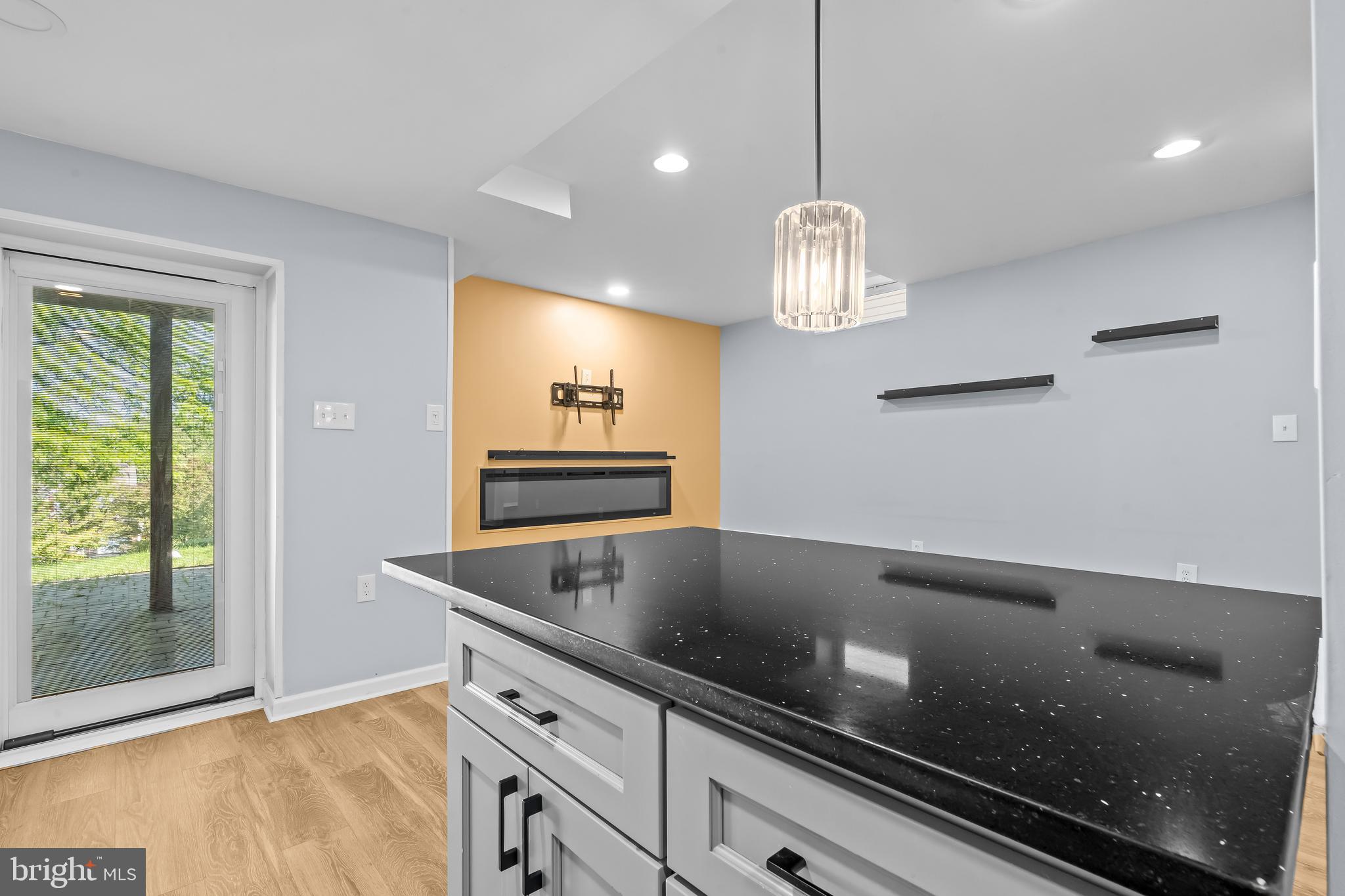 WHITELAND WOODS - Residential