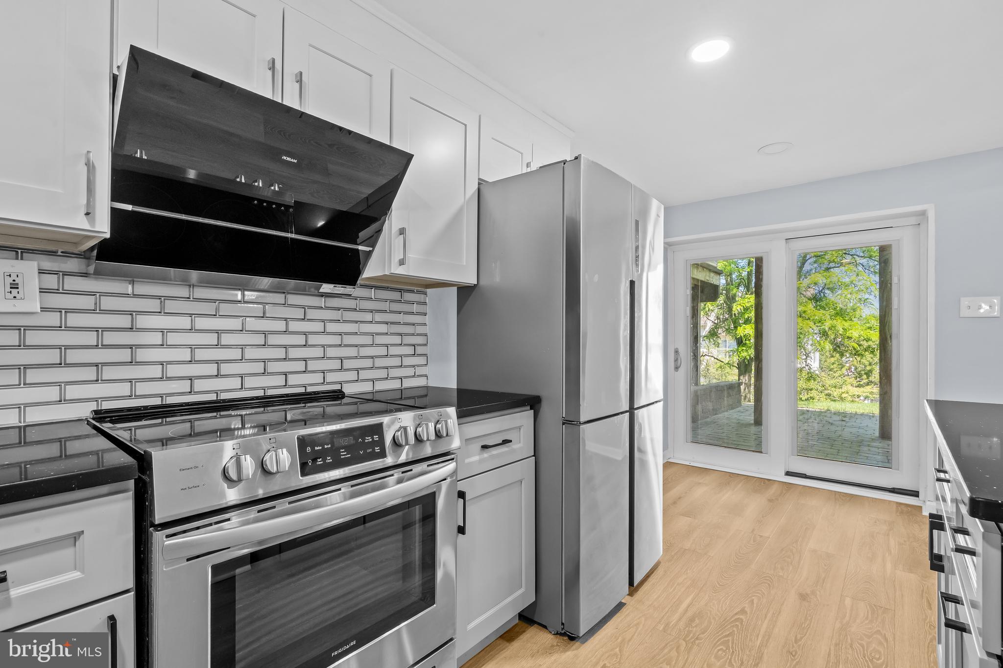 WHITELAND WOODS - Residential