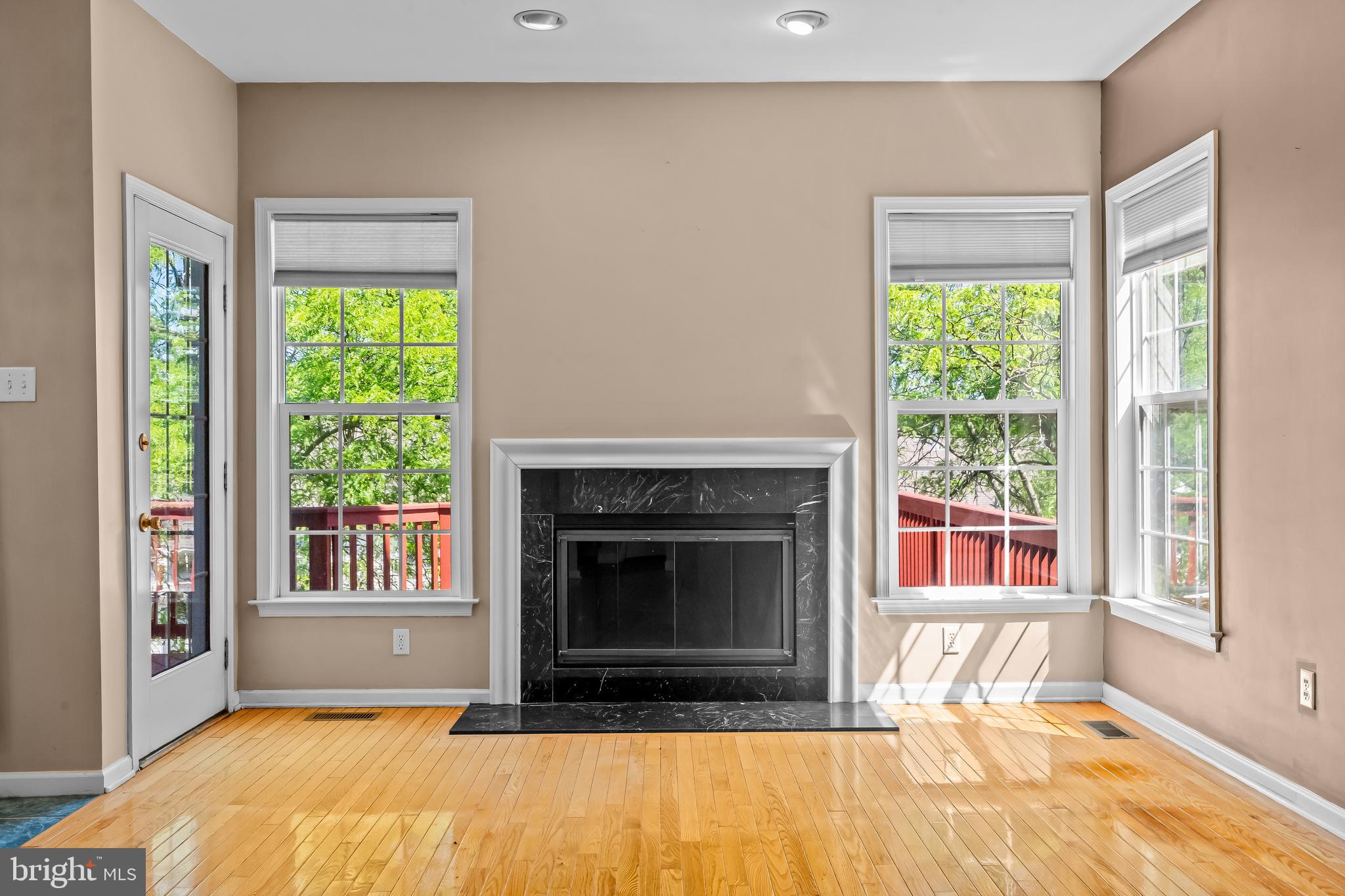 WHITELAND WOODS - Residential