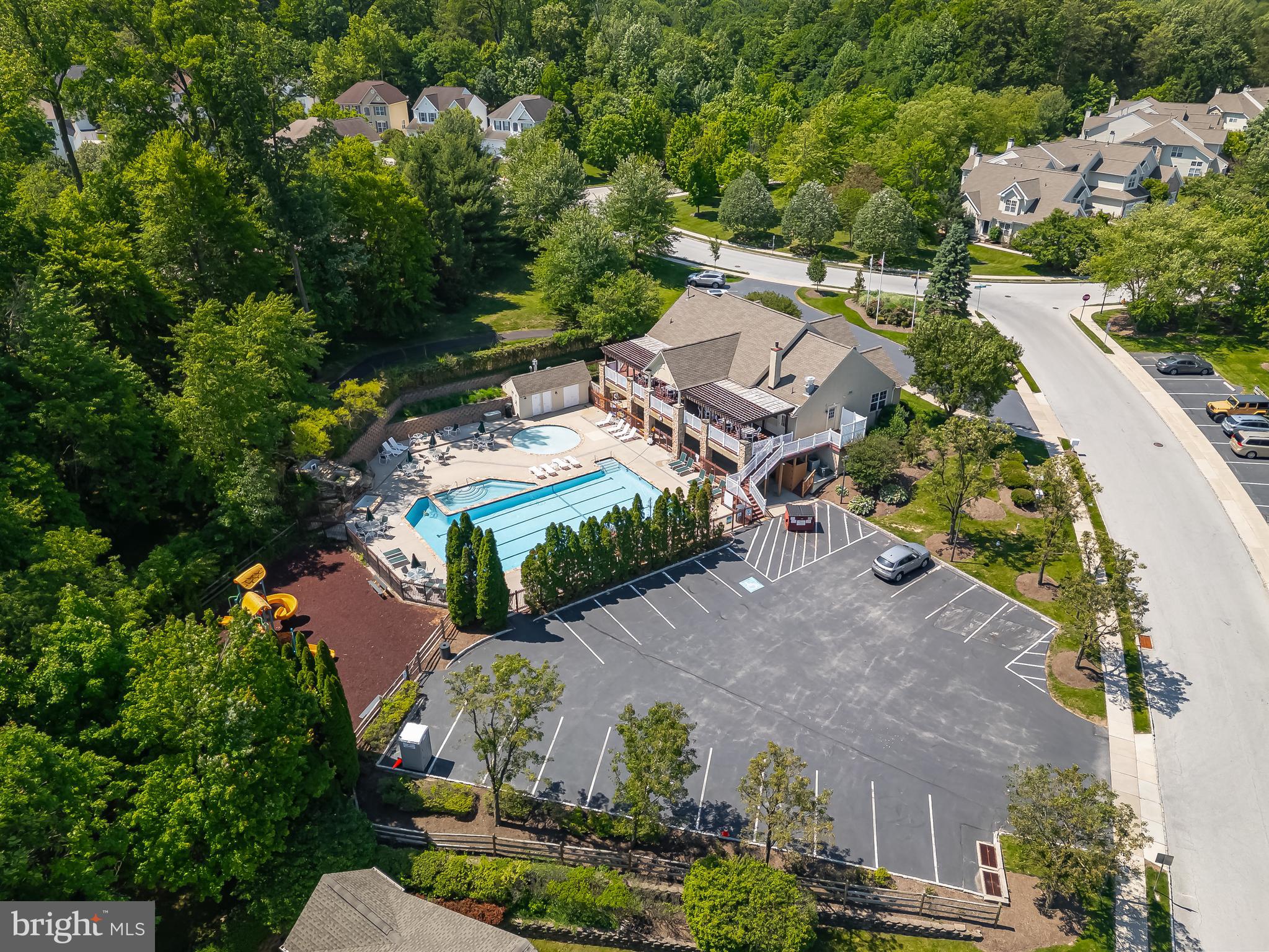 WHITELAND WOODS - Residential
