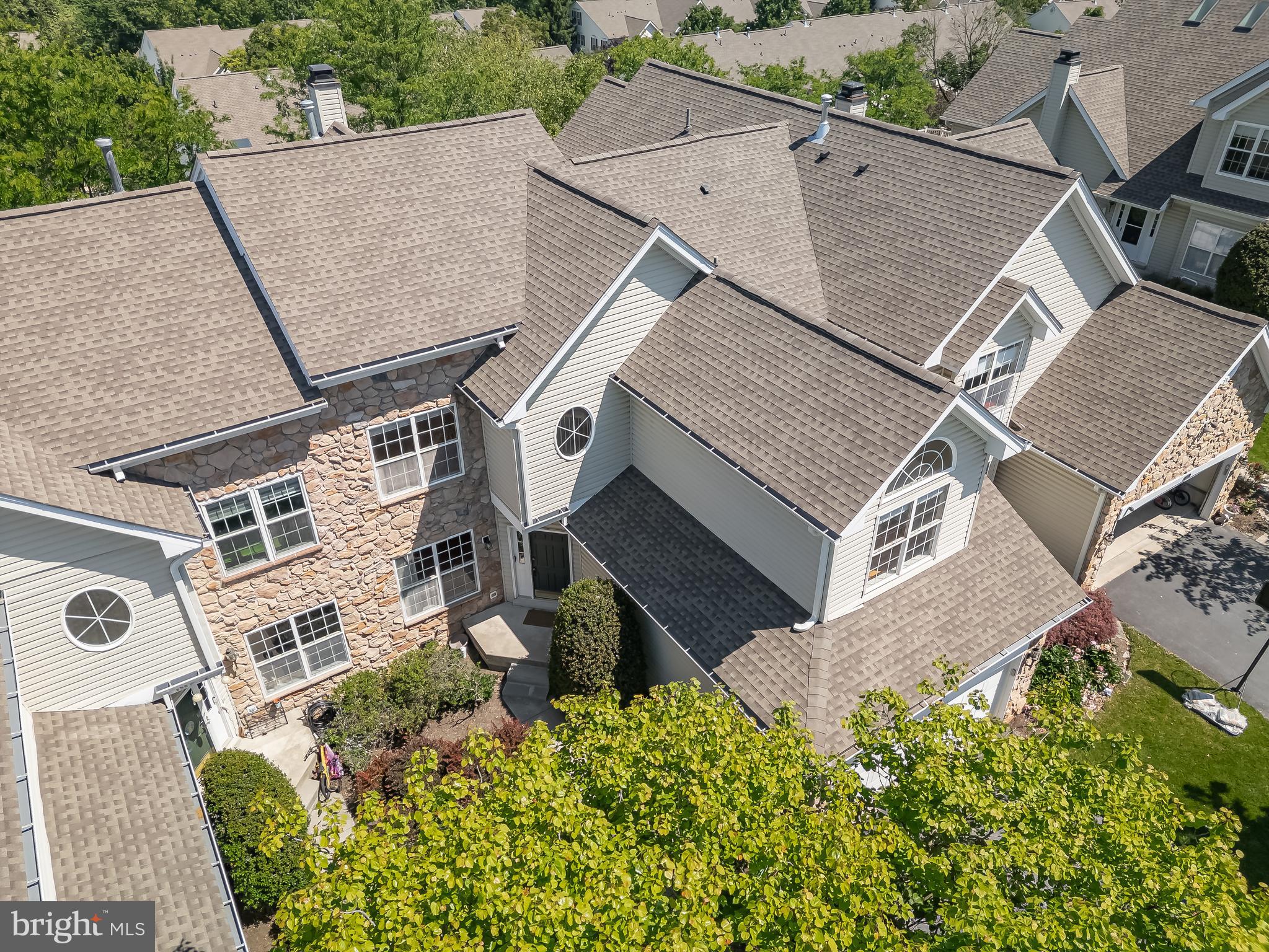 WHITELAND WOODS - Residential