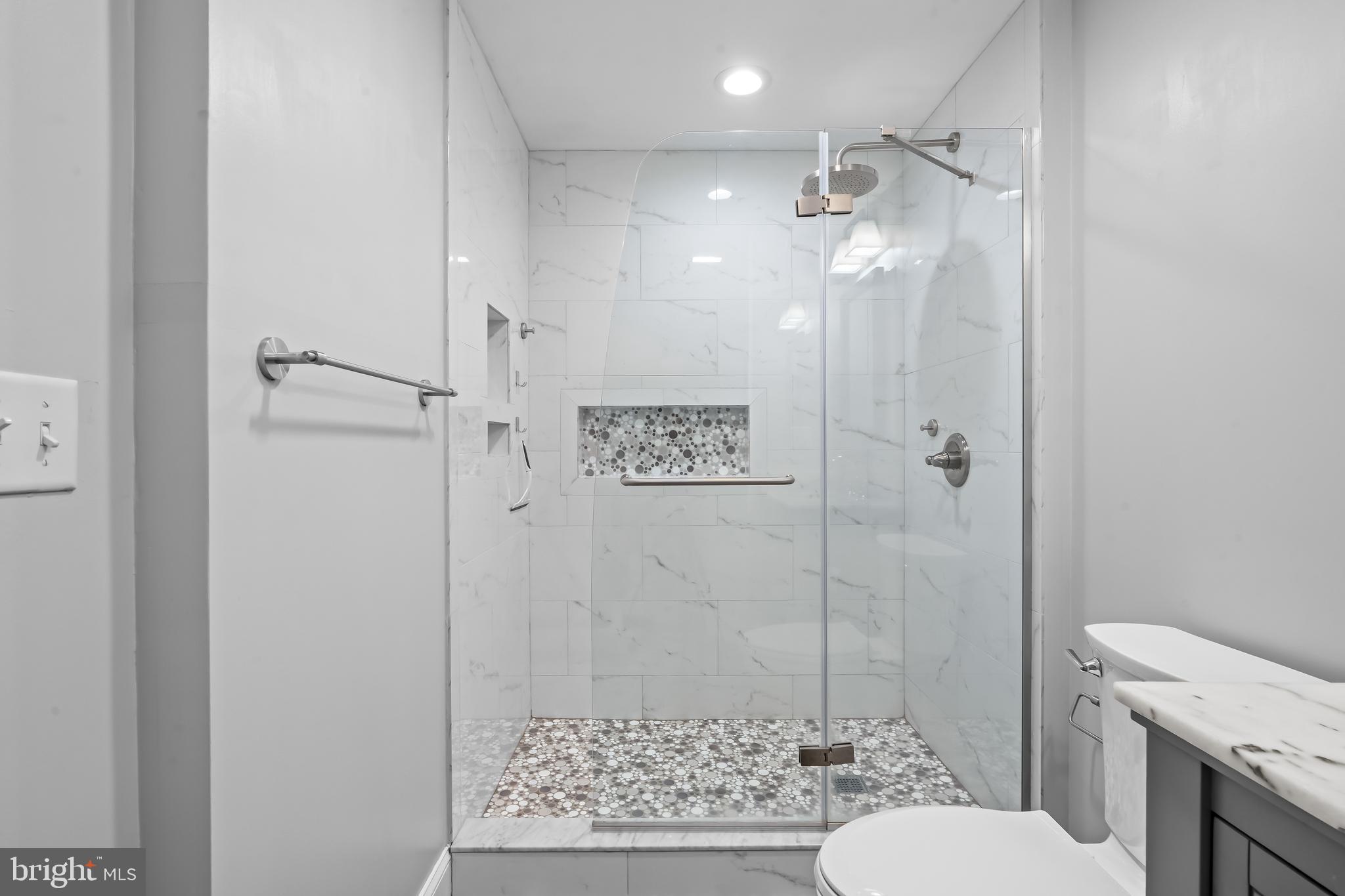WHITELAND WOODS - Residential