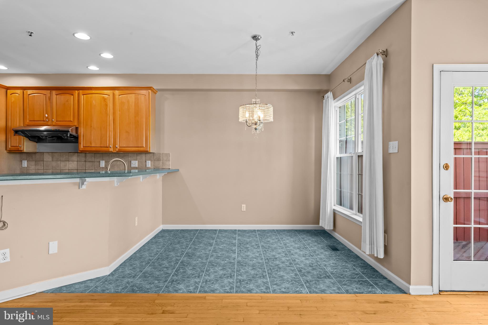 WHITELAND WOODS - Residential
