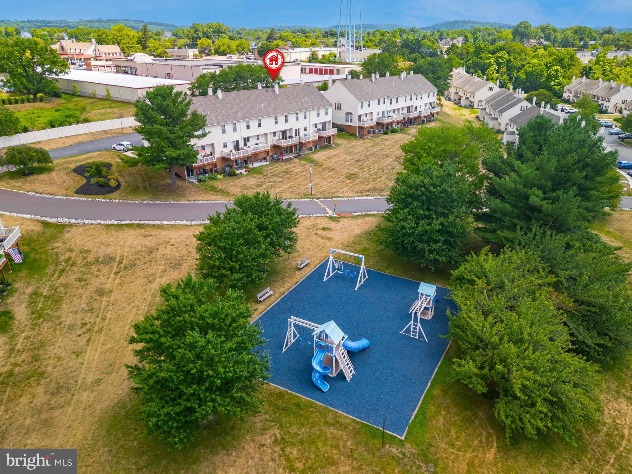 MAPLE GLEN - Residential