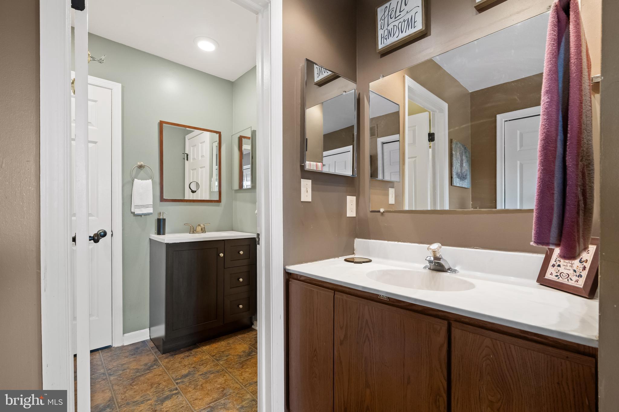 MAPLE GLEN - Residential