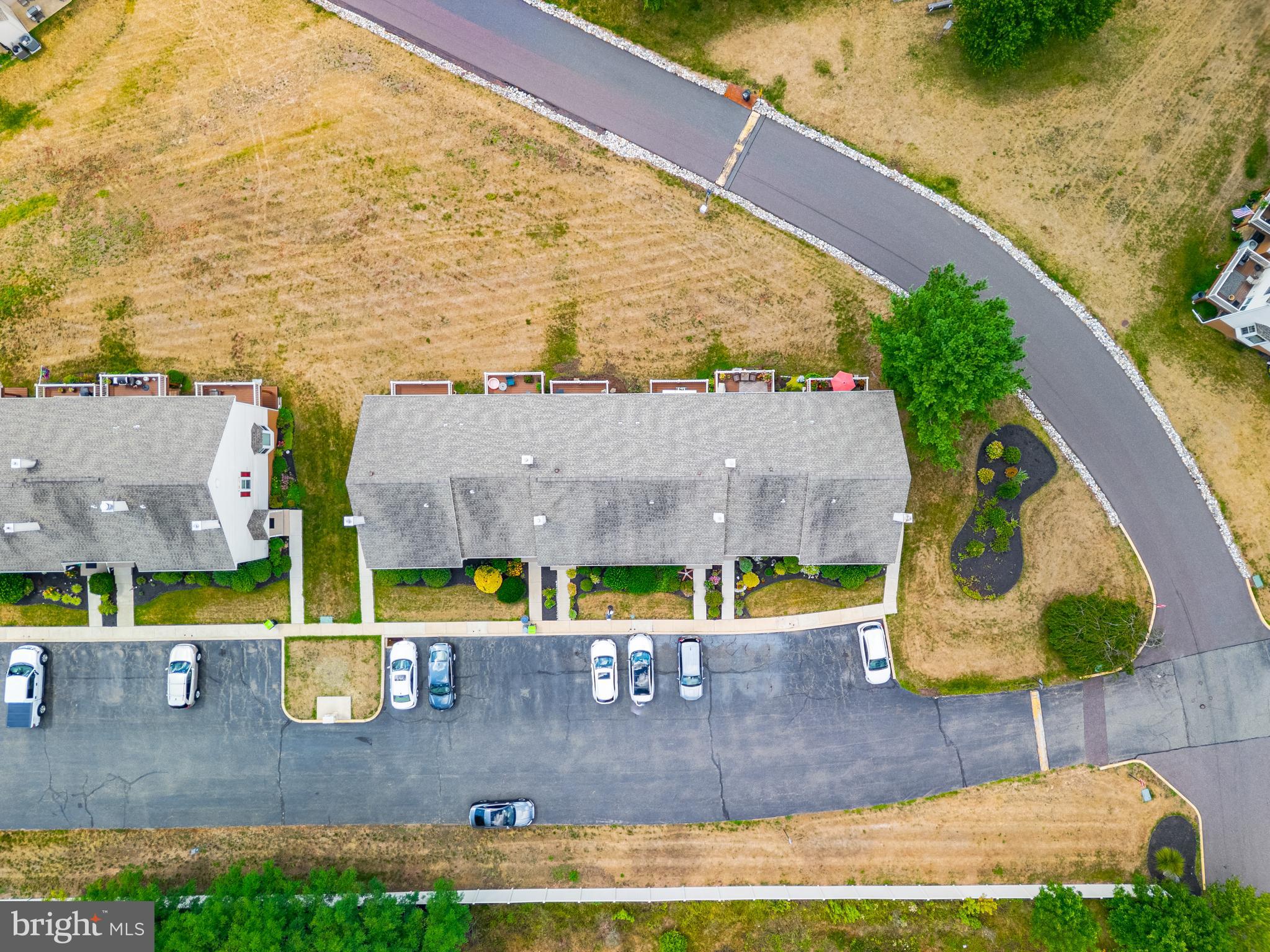 MAPLE GLEN - Residential