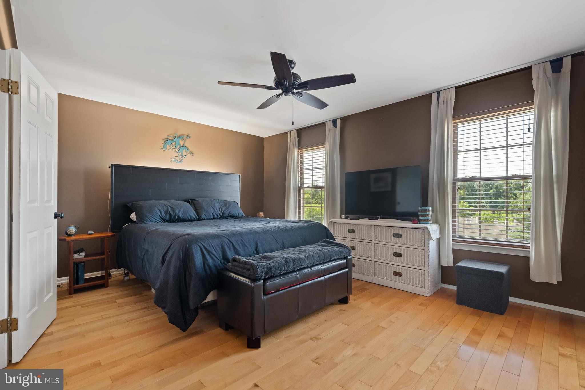 MAPLE GLEN - Residential