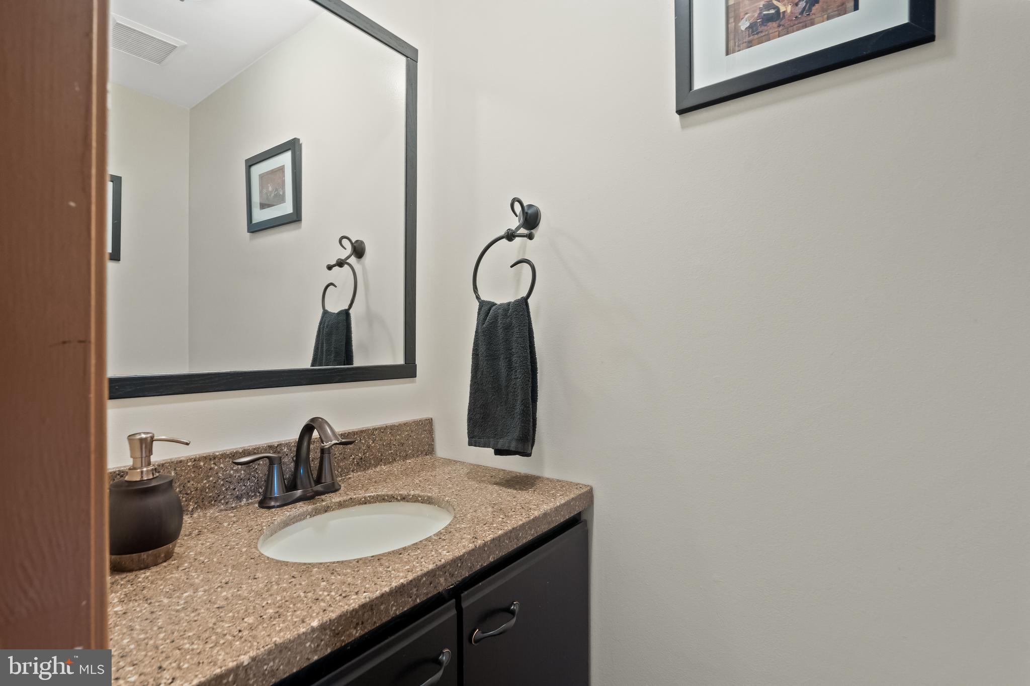 MAPLE GLEN - Residential