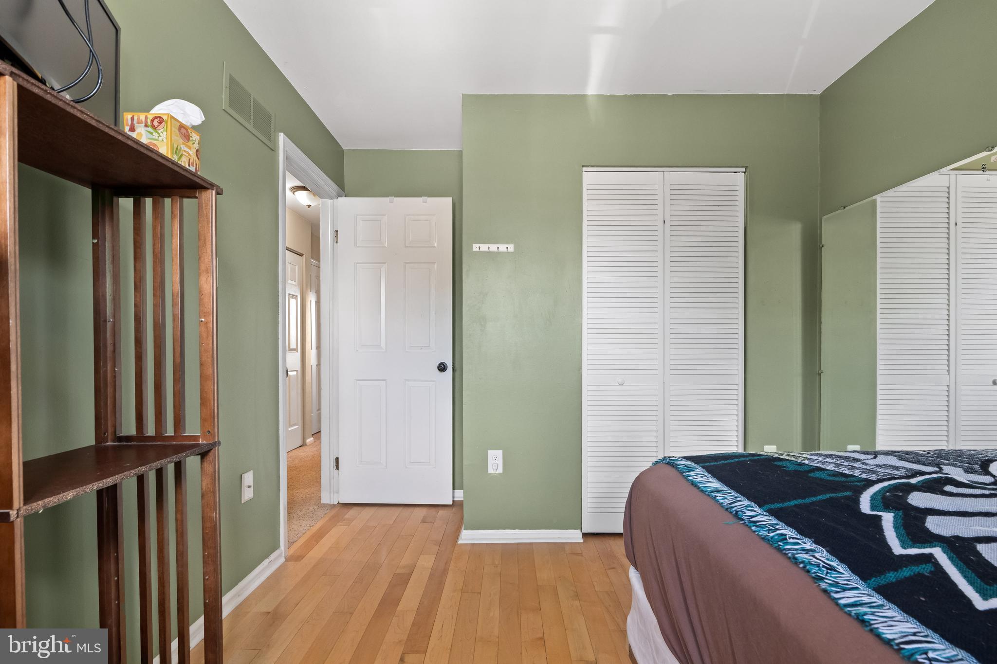 MAPLE GLEN - Residential