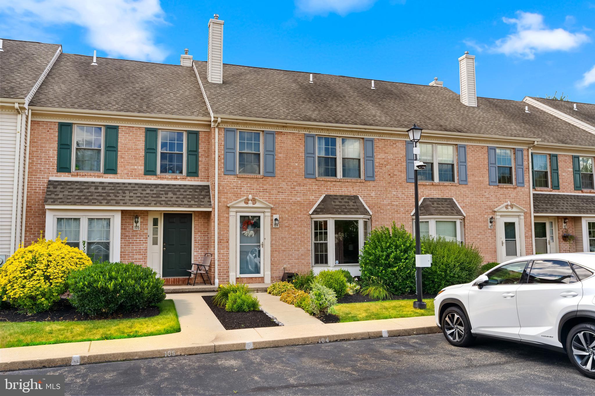 MAPLE GLEN - Residential