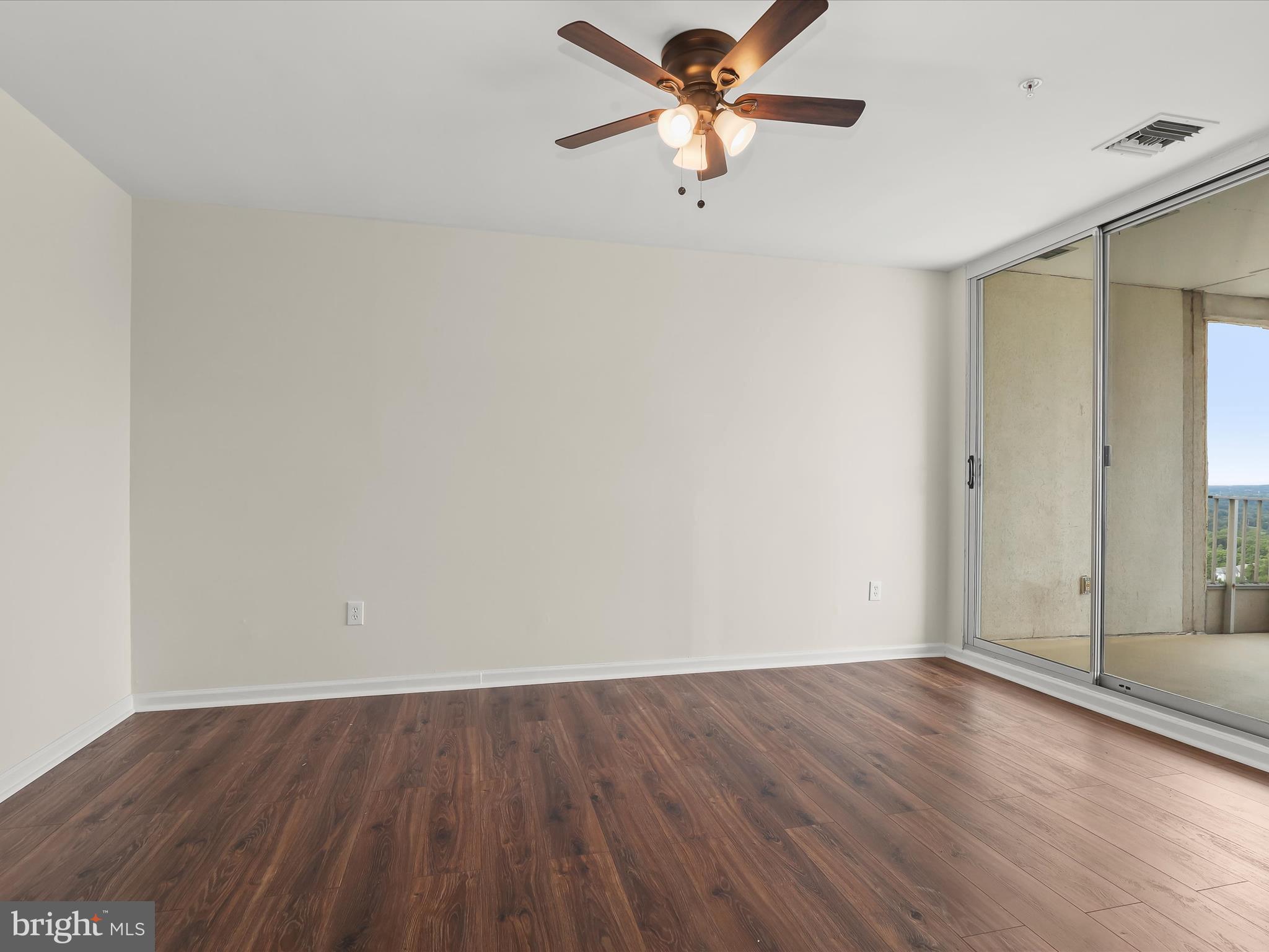 PENTHOUSE CONDOMINIUMS - Residential