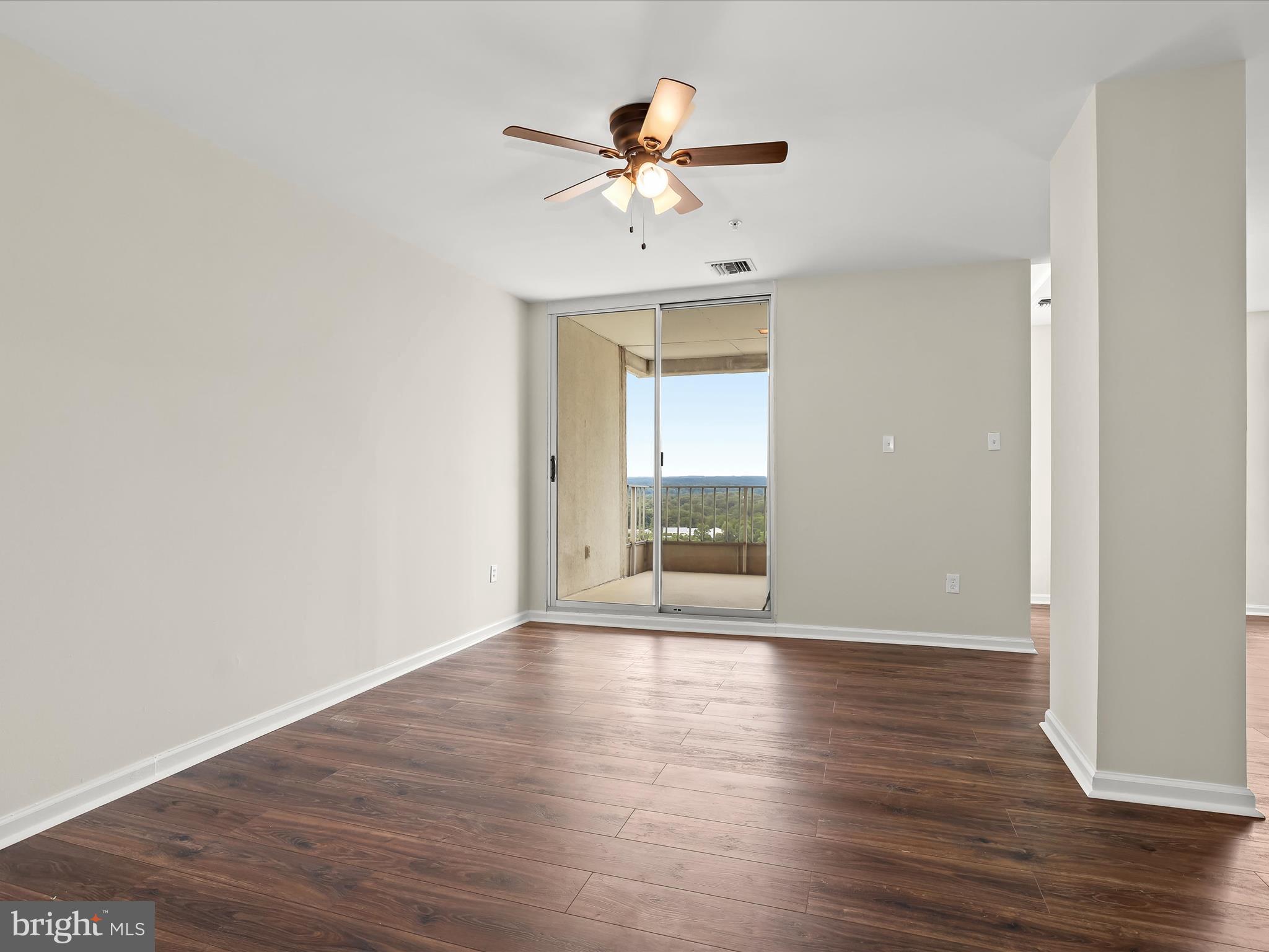 PENTHOUSE CONDOMINIUMS - Residential