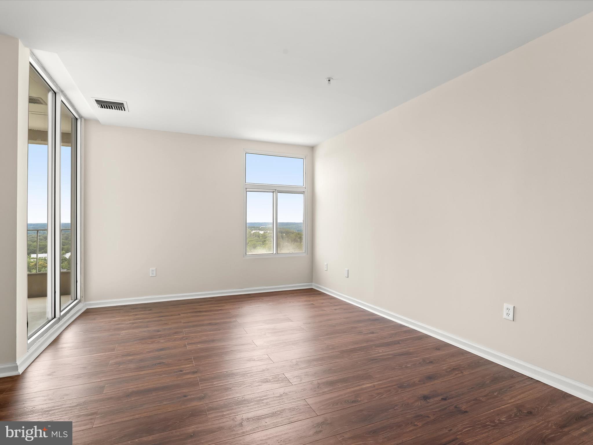 PENTHOUSE CONDOMINIUMS - Residential
