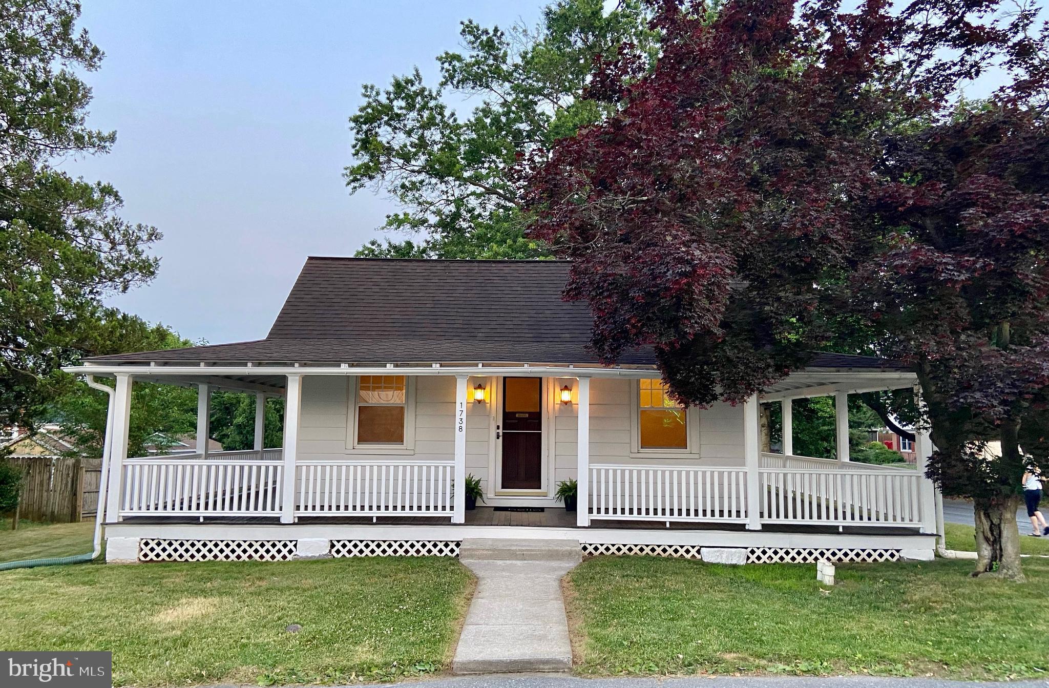 MANOR RIDGE - Residential