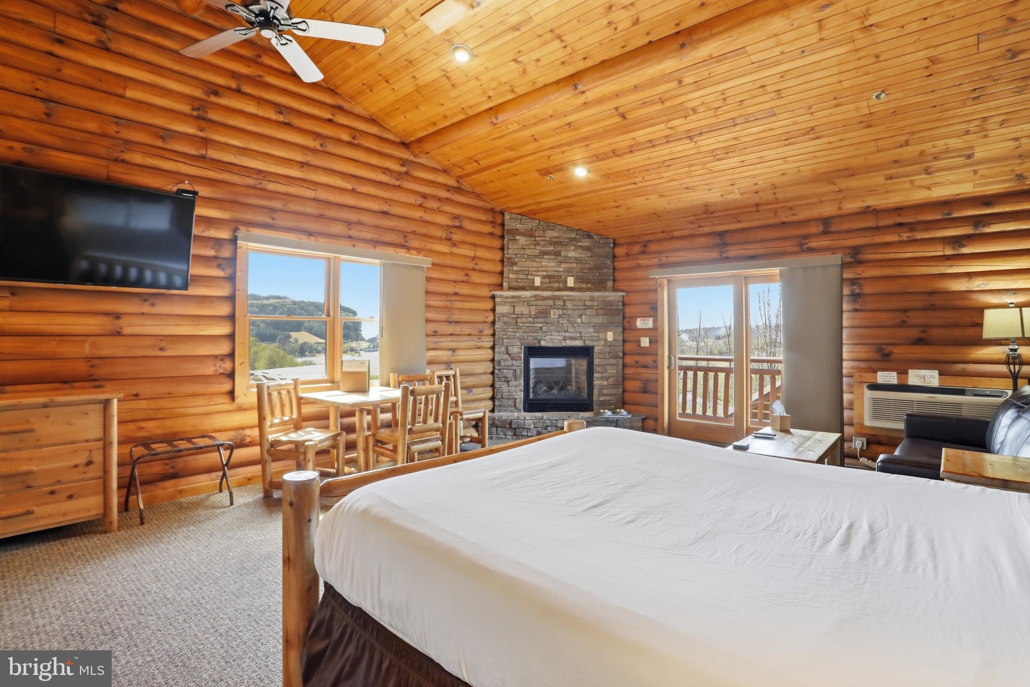 THE LODGES AT SUNSET VILLAGE - Residential