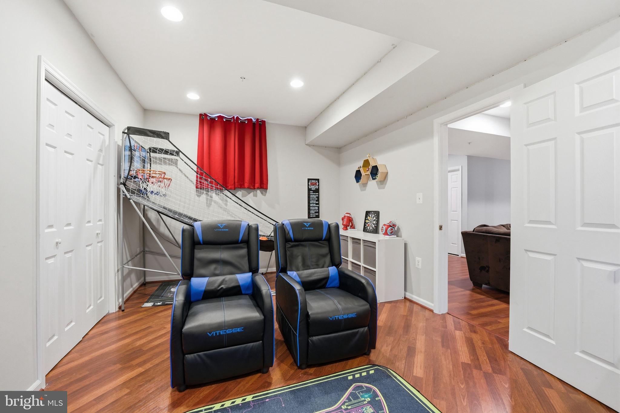 BRAEMAR - Residential