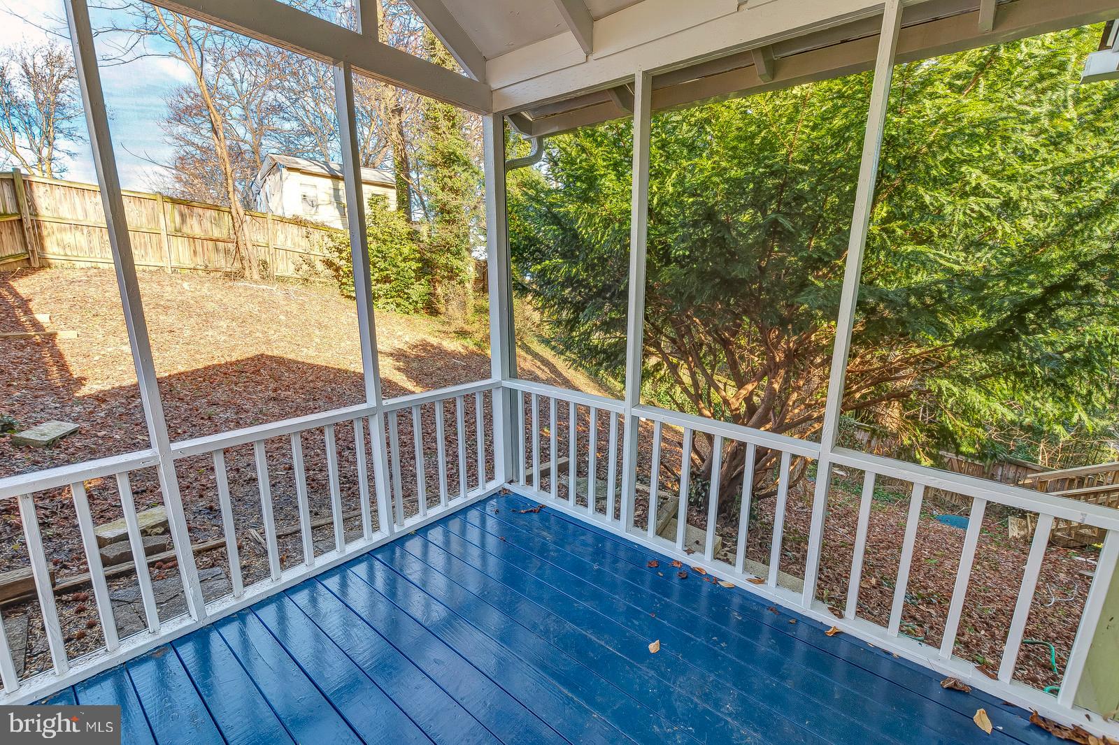 KENWOOD BEACH - Residential