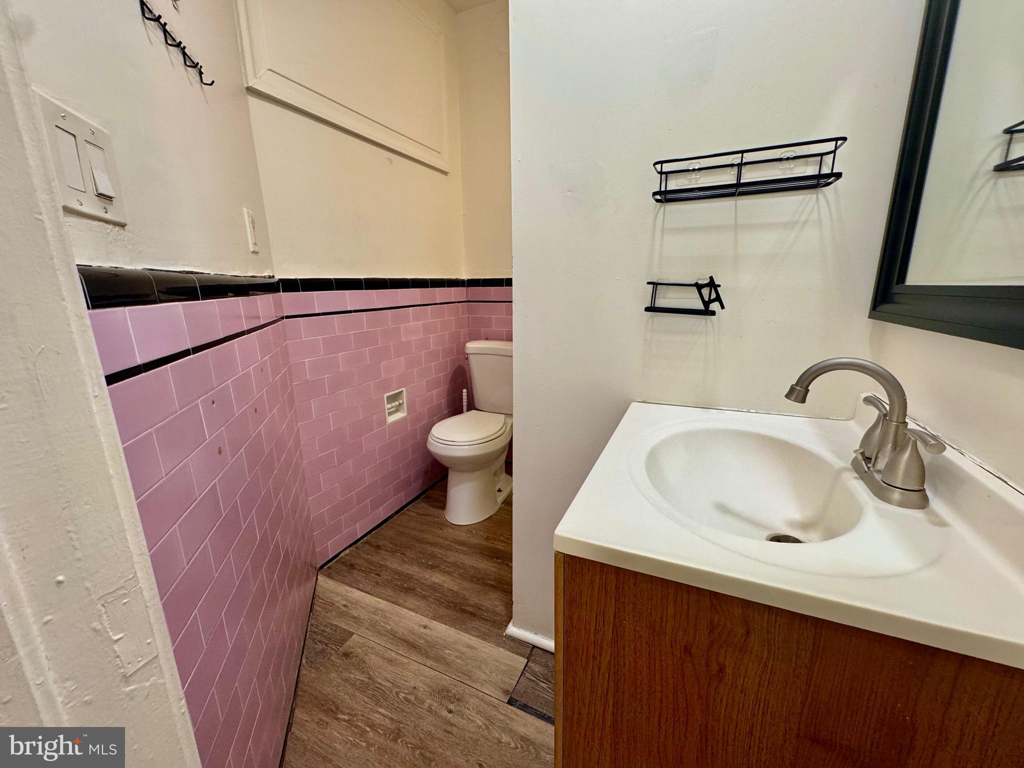 BIDDLE STREET - Residential