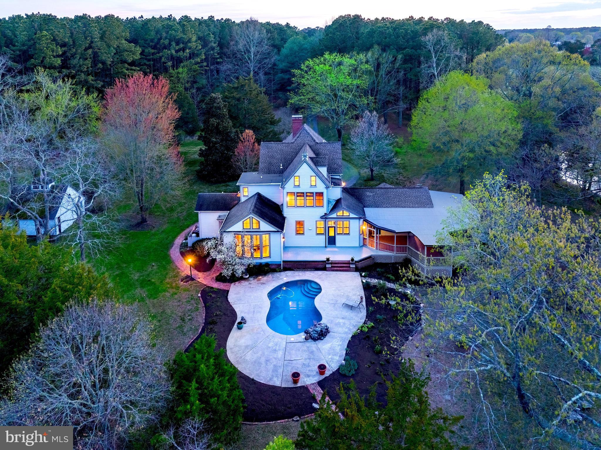 ROYAL OAK - Residential
