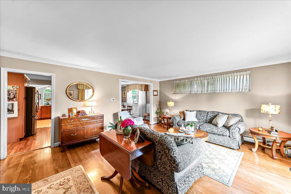 ROSE TREE WOODS - Residential