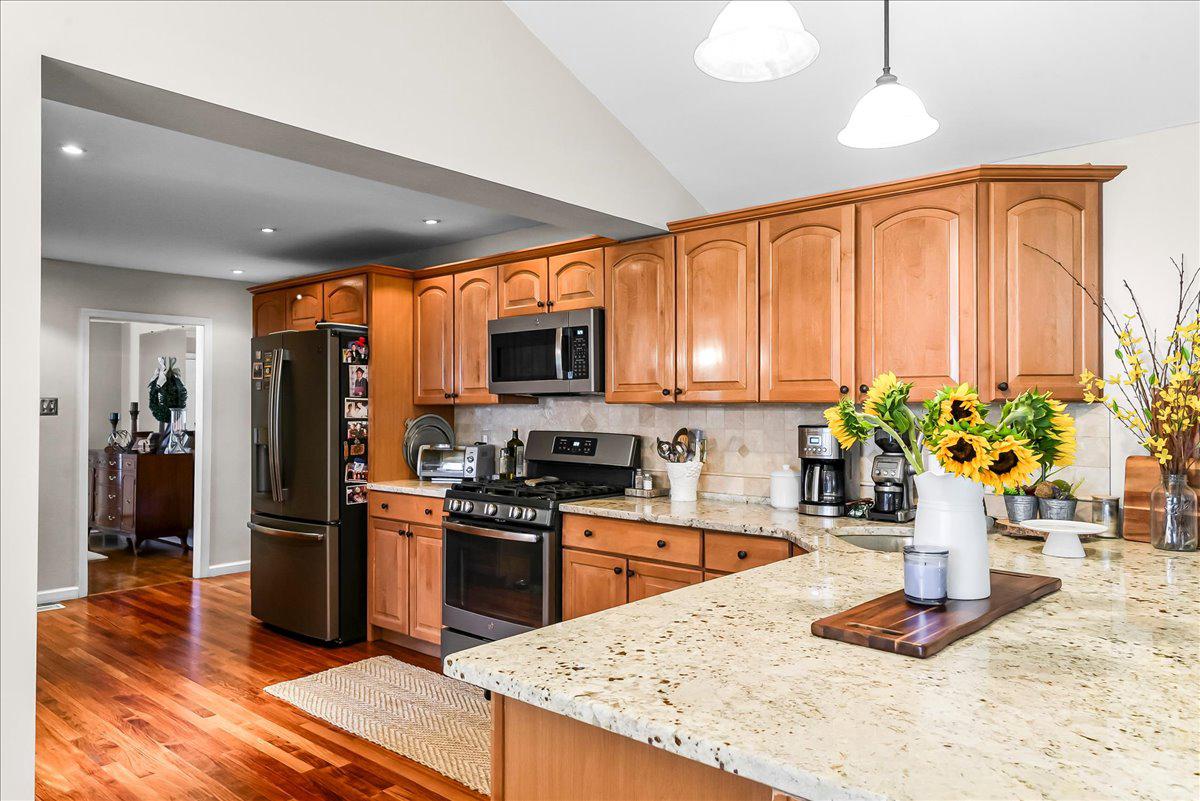 ROSE TREE WOODS - Residential