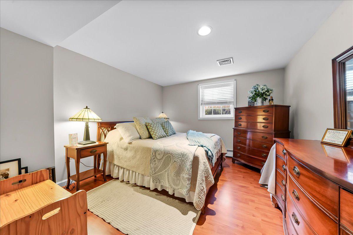 ROSE TREE WOODS - Residential