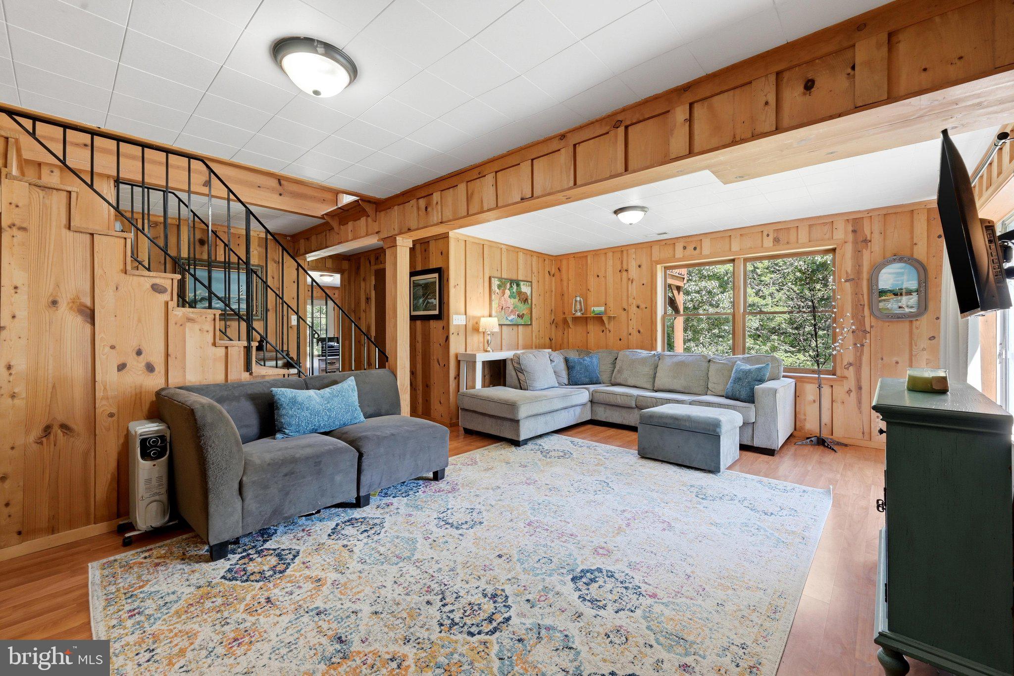 TIMBER RIDGE FARMS - Residential