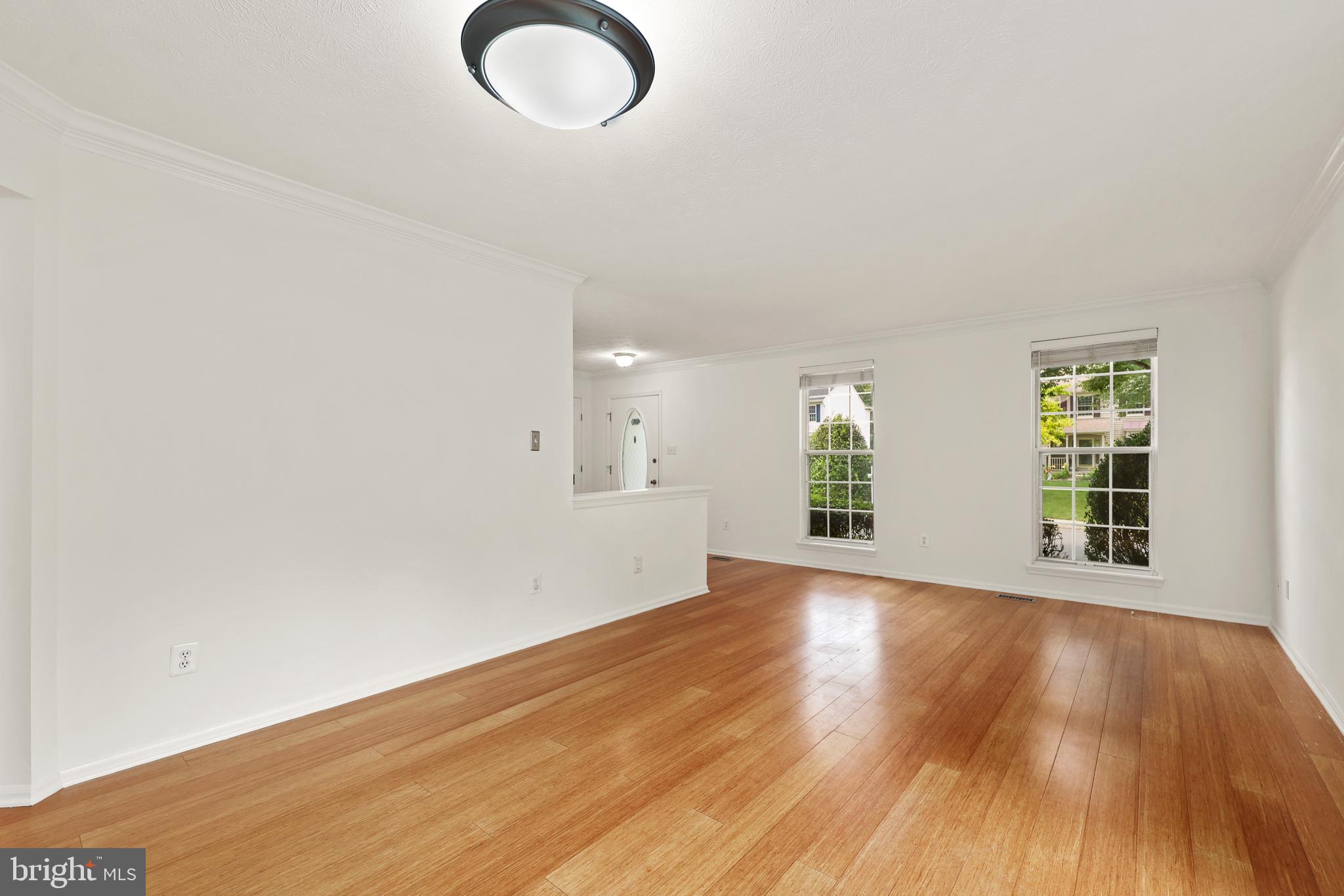 BLOOMS CROSSING - Residential