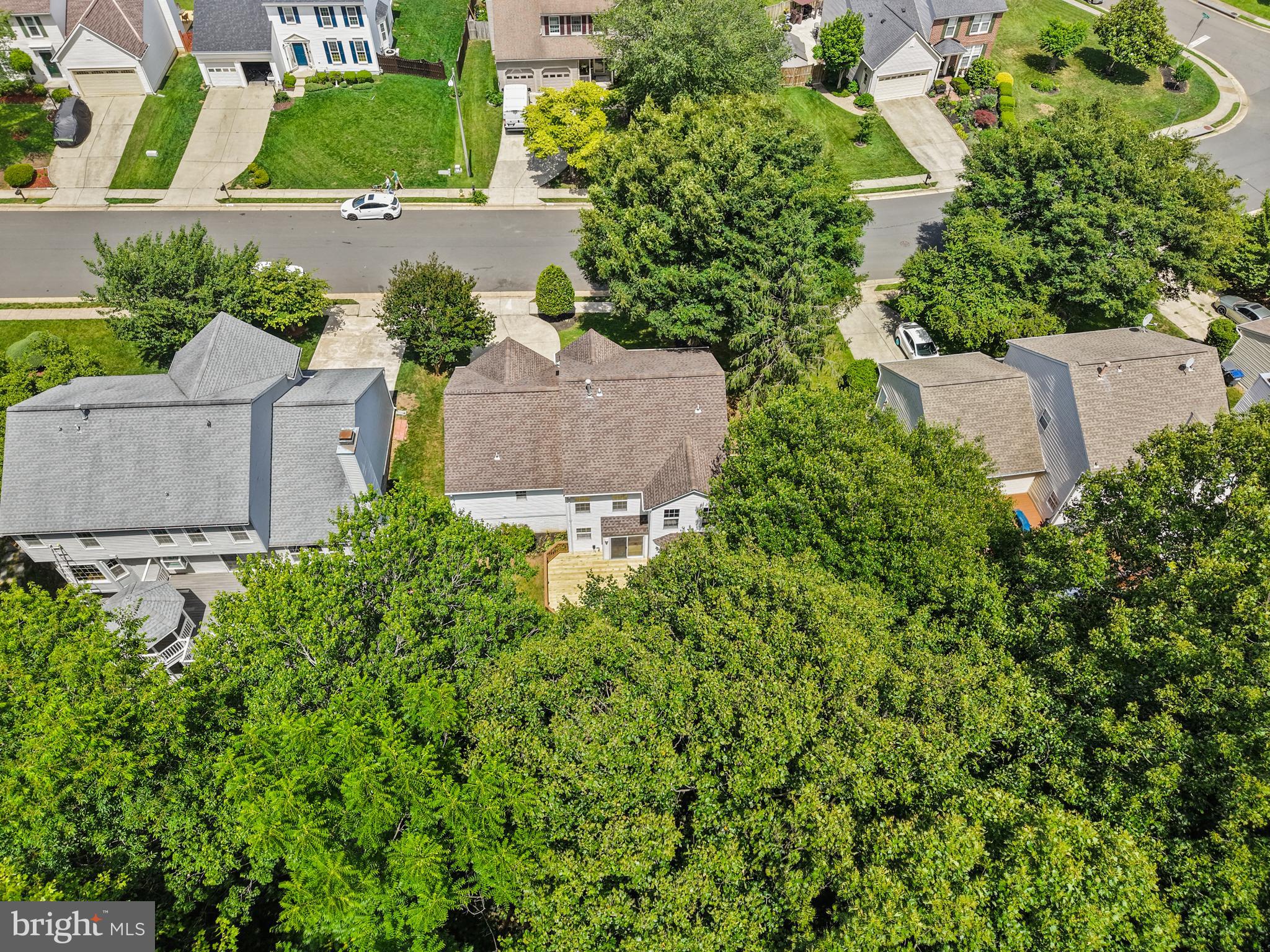 BLOOMS CROSSING - Residential