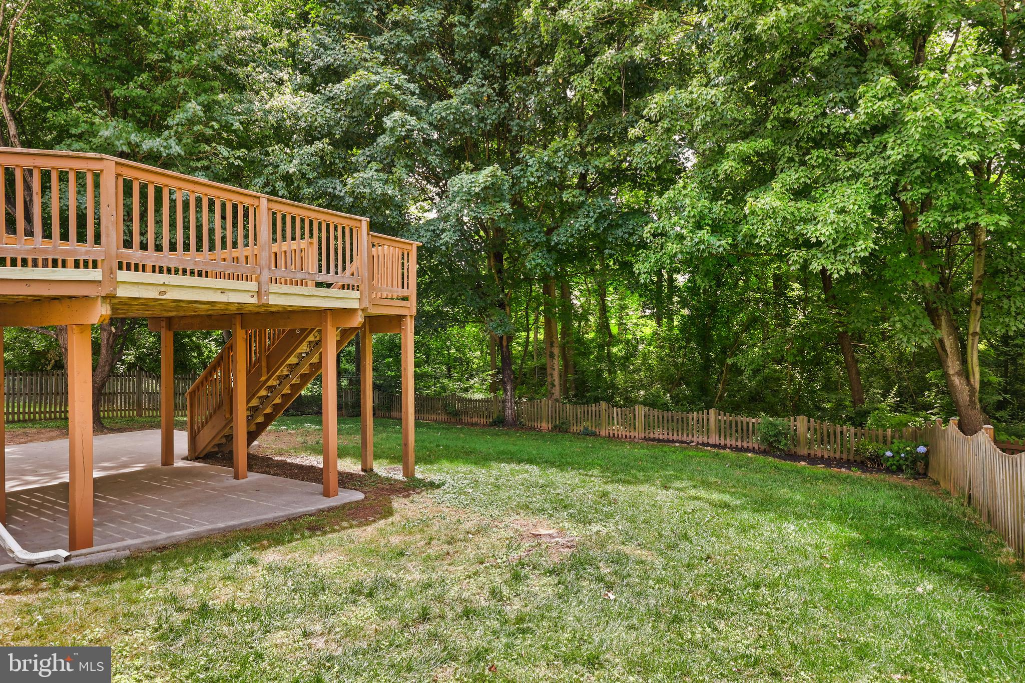 BLOOMS CROSSING - Residential
